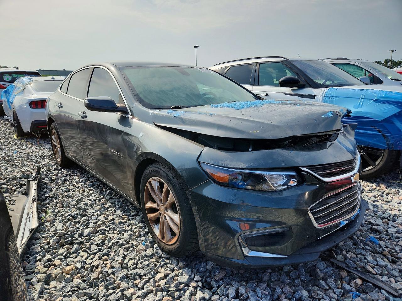 2017 Chevrolet Malibu Lt - Image 4