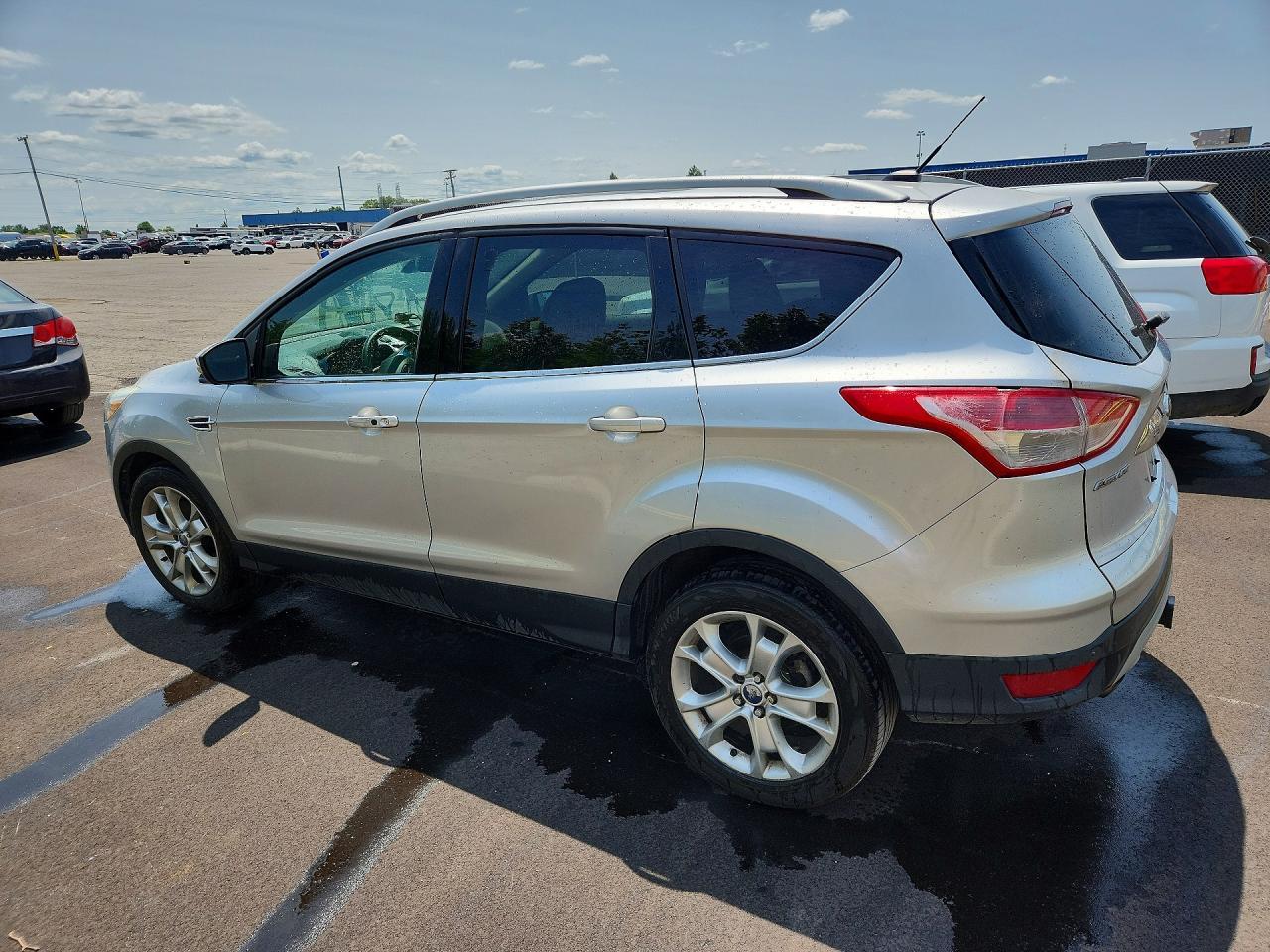 2014 Ford Escape Titanium - Фото 2
