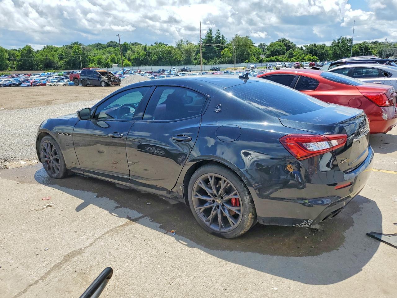 2020 Maserati Ghibli S - Фото 2
