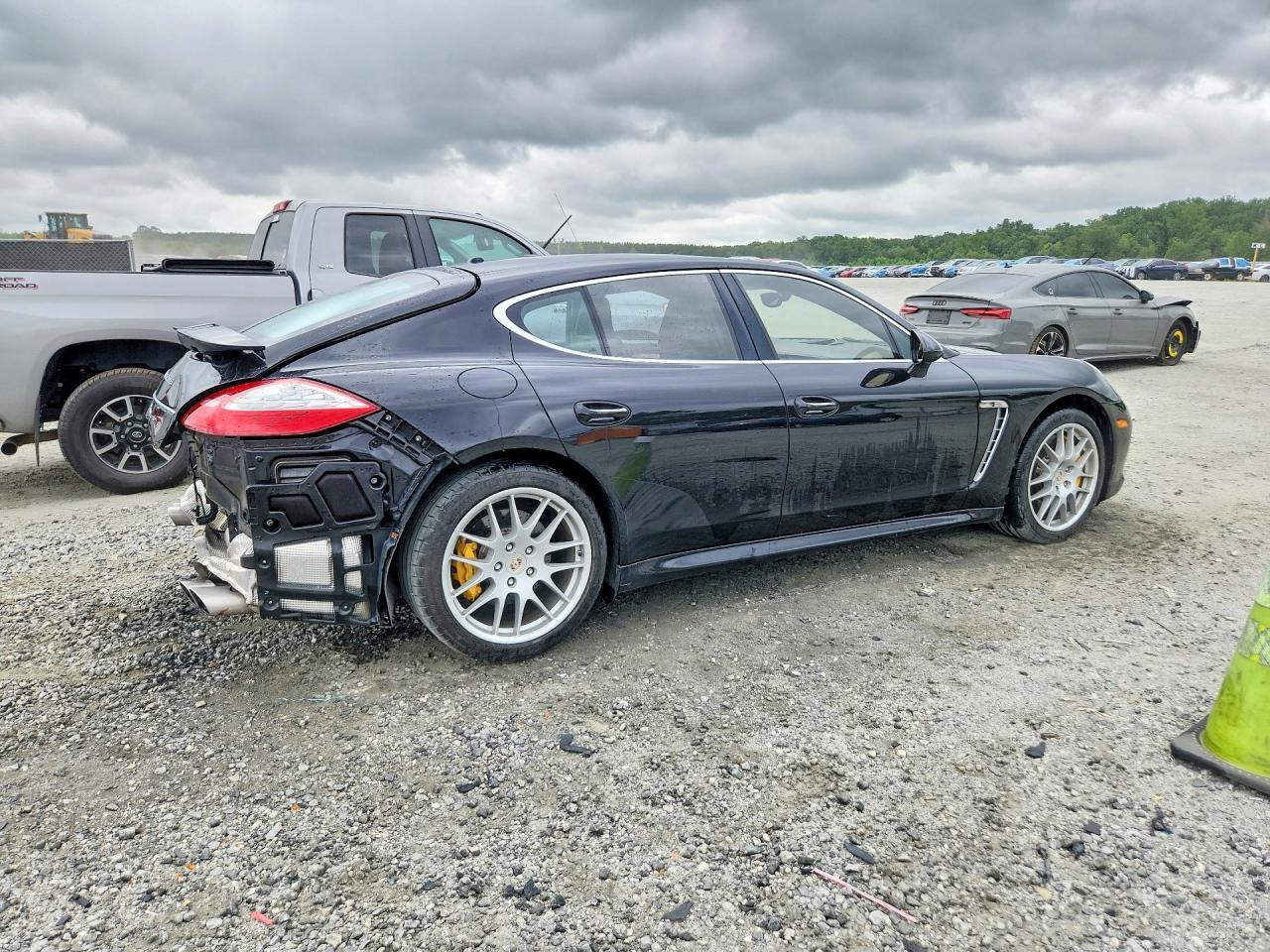 2010 Porsche Panamera Turbo - Image 3