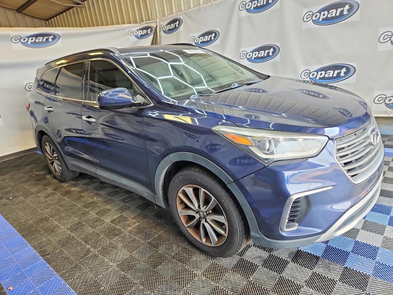 2017 Hyundai Santa Fe Se - Image 4