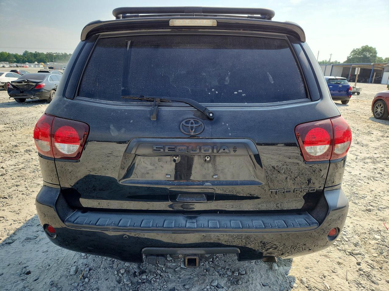 2020 Toyota Sequoia Trd Pro - Фото 6