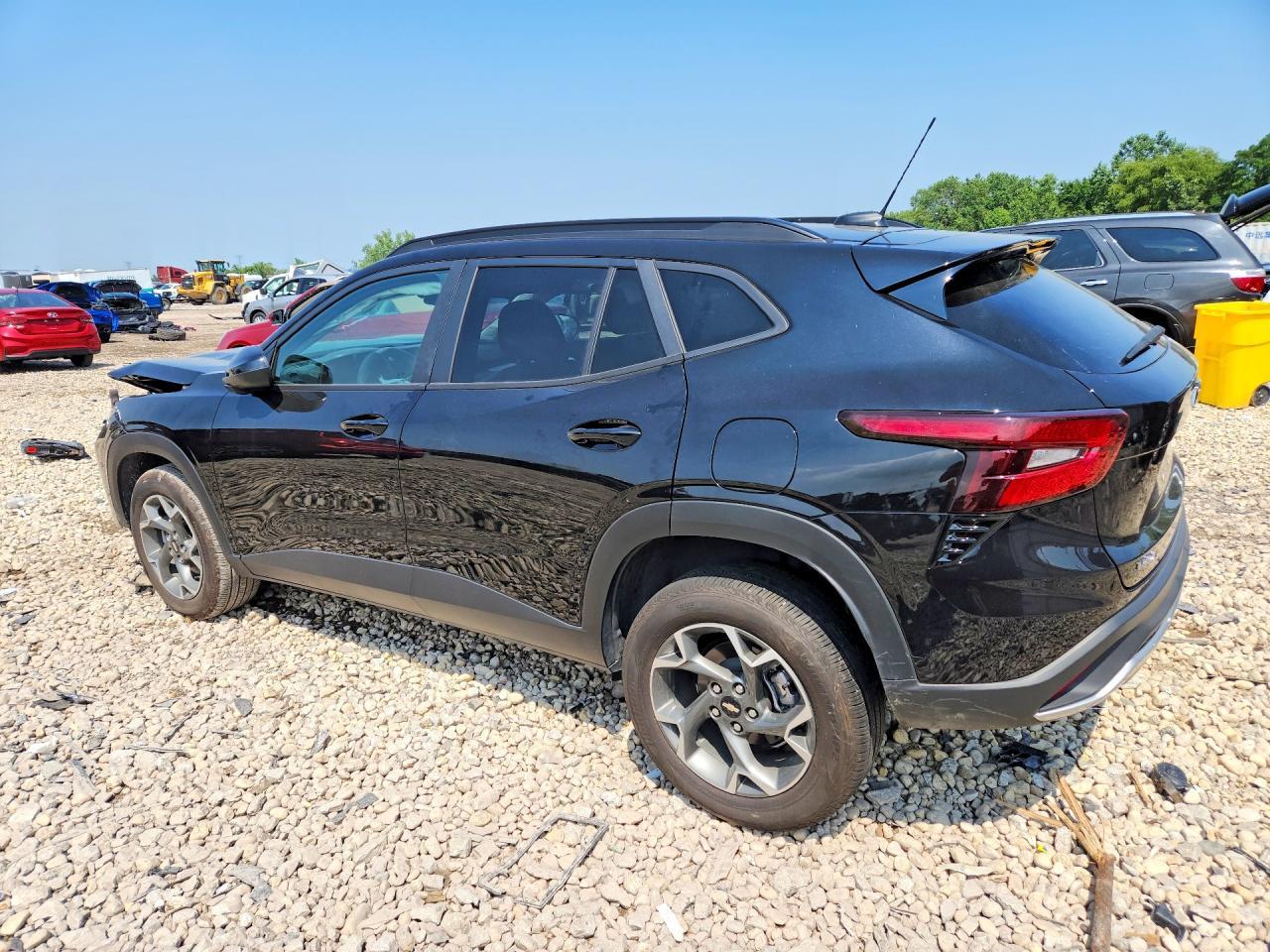 2024 Chevrolet Trax 1Lt - Фото 2