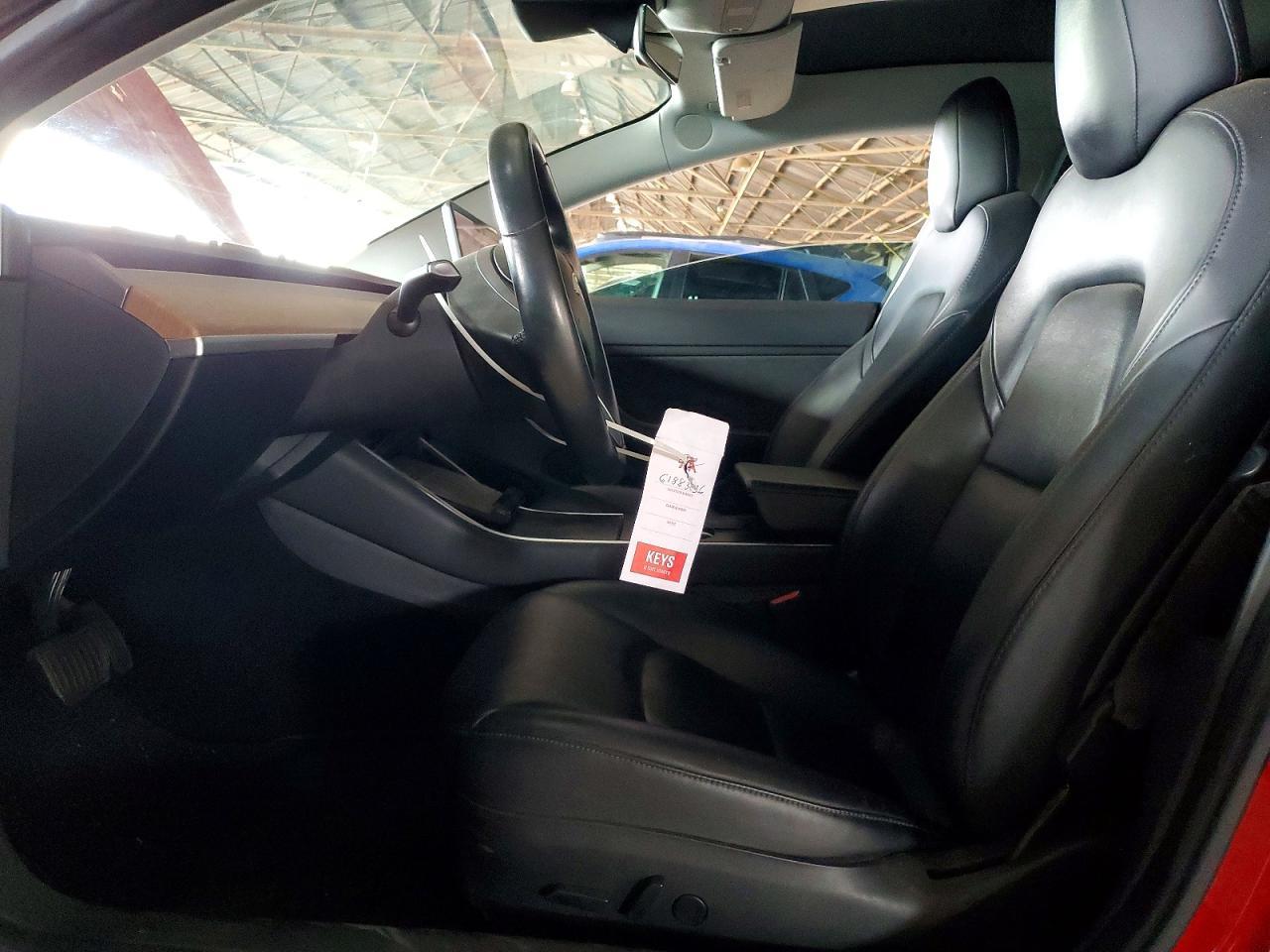 2018 Tesla Model 3 - Фото 7