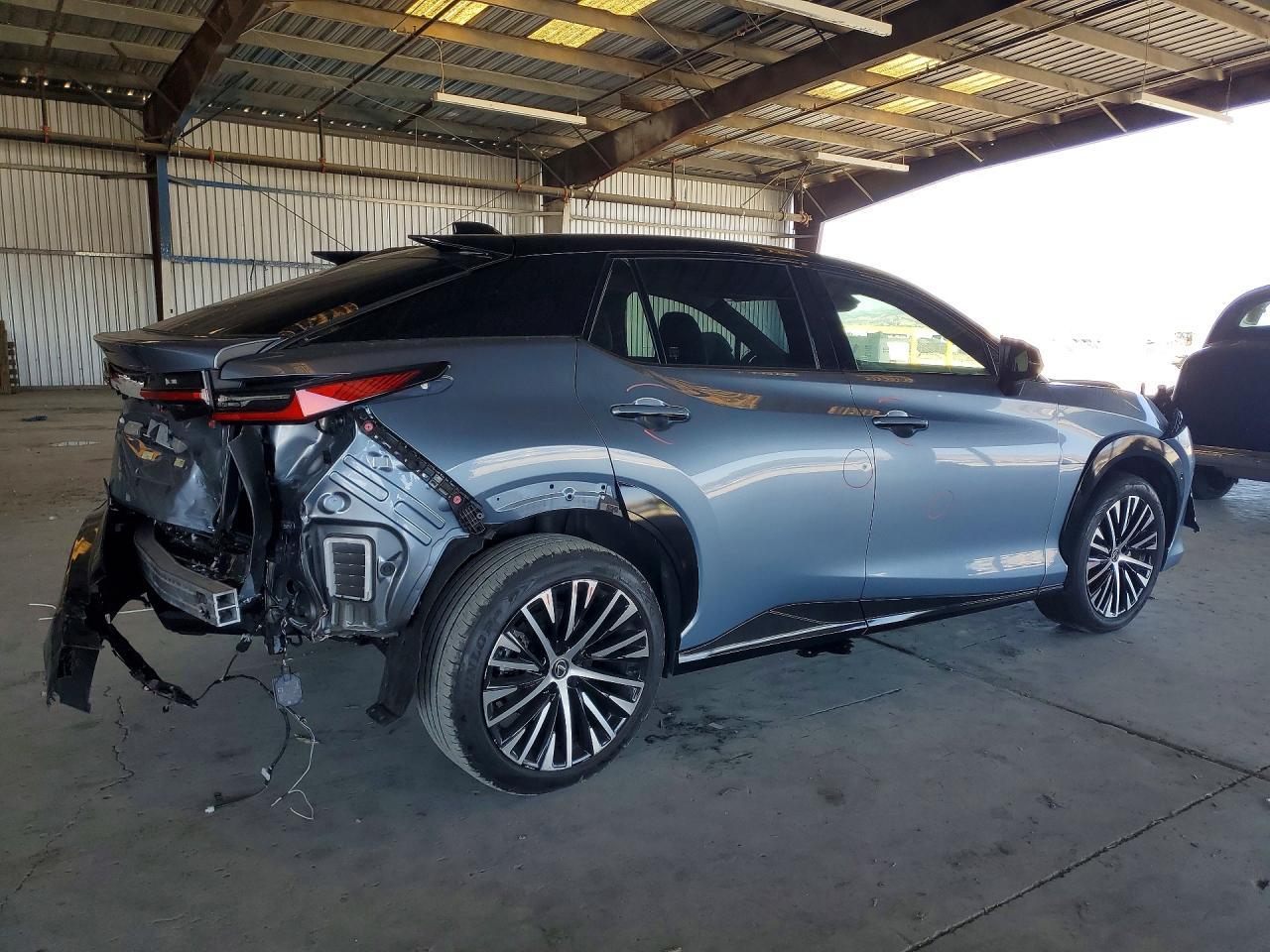 2024 Lexus Rz 300E - Image 3