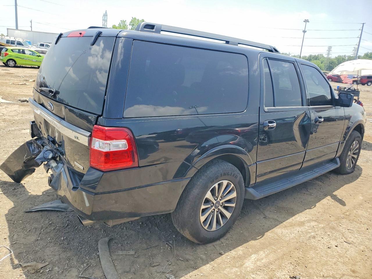 2017 Ford Expedition El Xlt - Фото 3