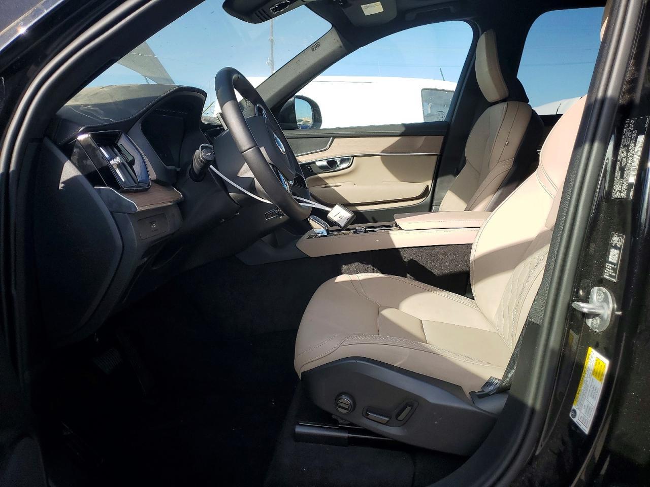 2026 Volvo Xc90 Plus - Image 7