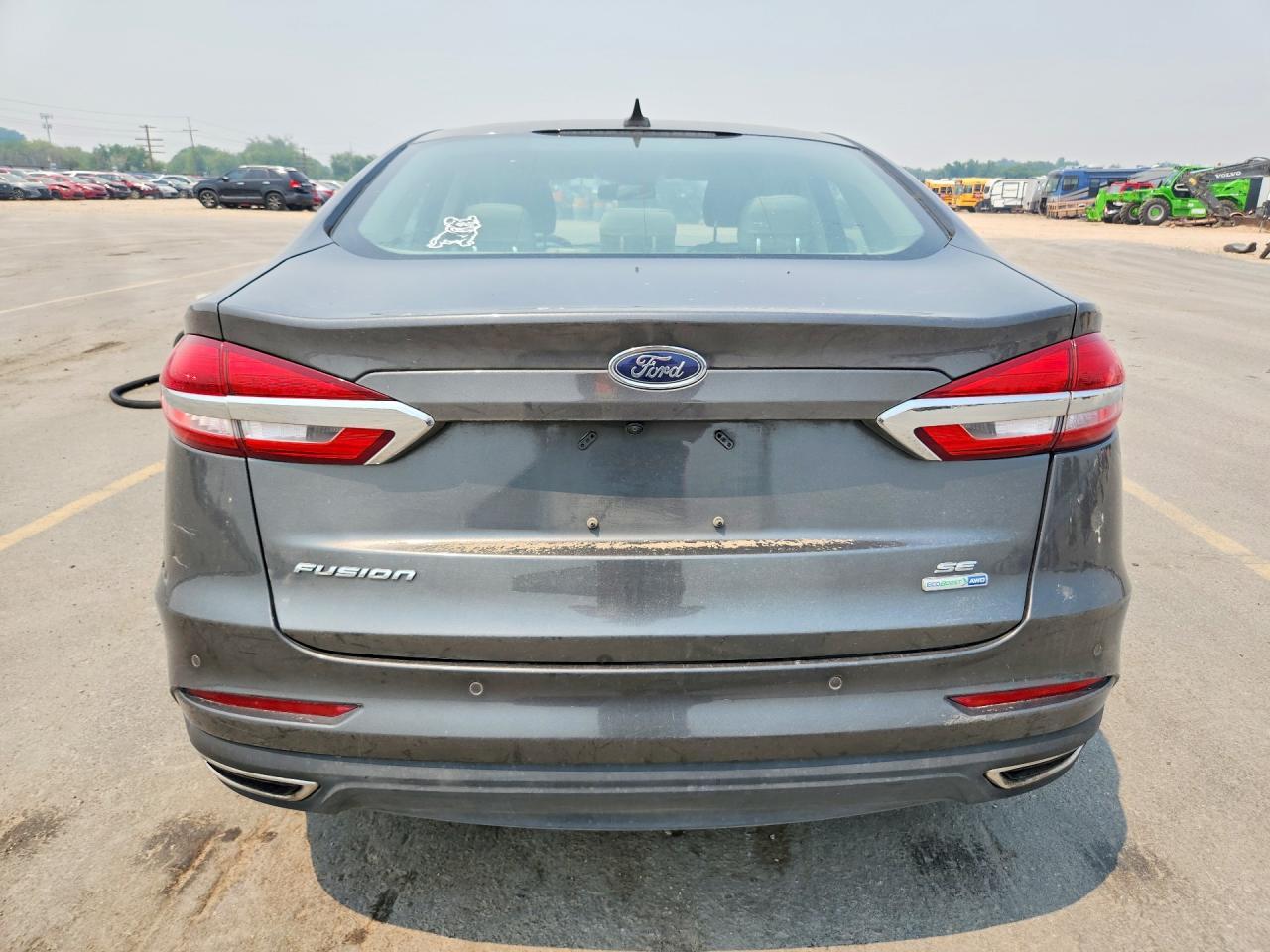 2019 Ford Fusion Se - Фото 6