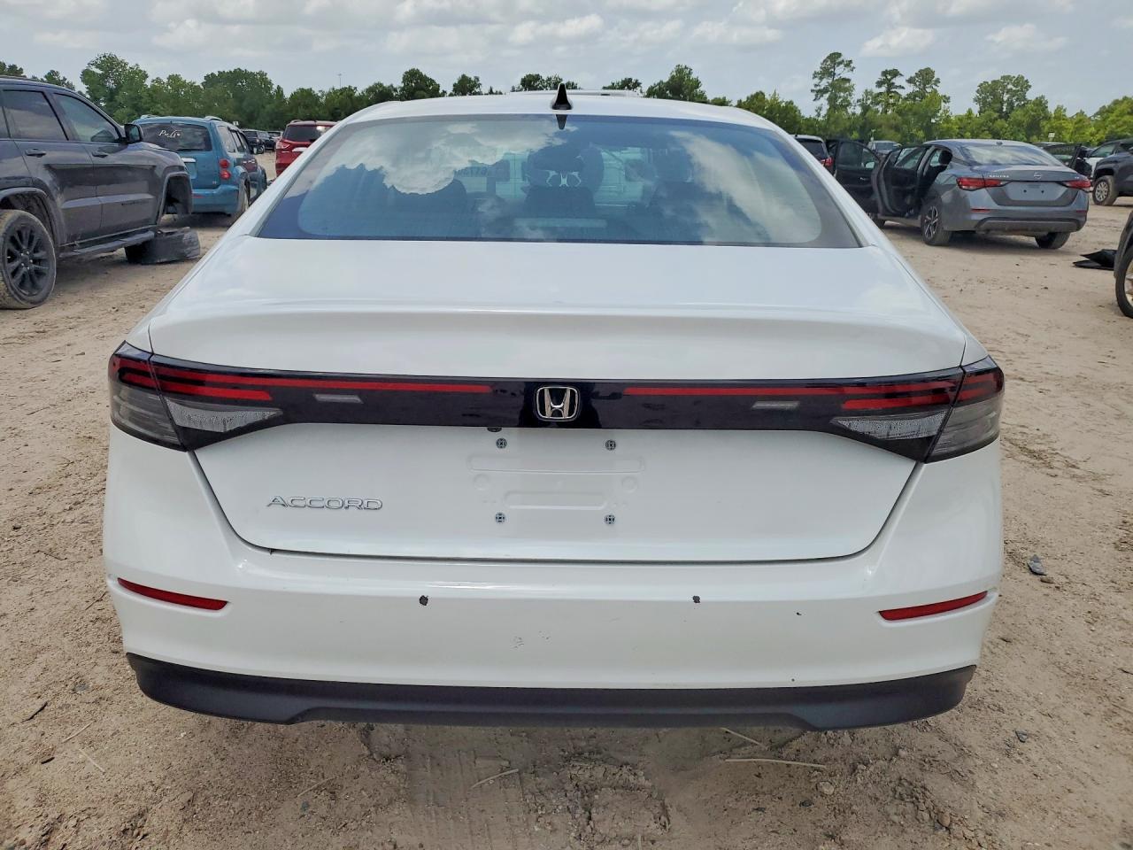 2025 Honda Accord Se - Фото 6