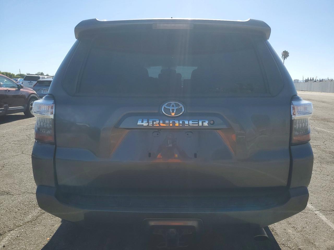 2016 Toyota 4Runner Sr5 Premium - Фото 6