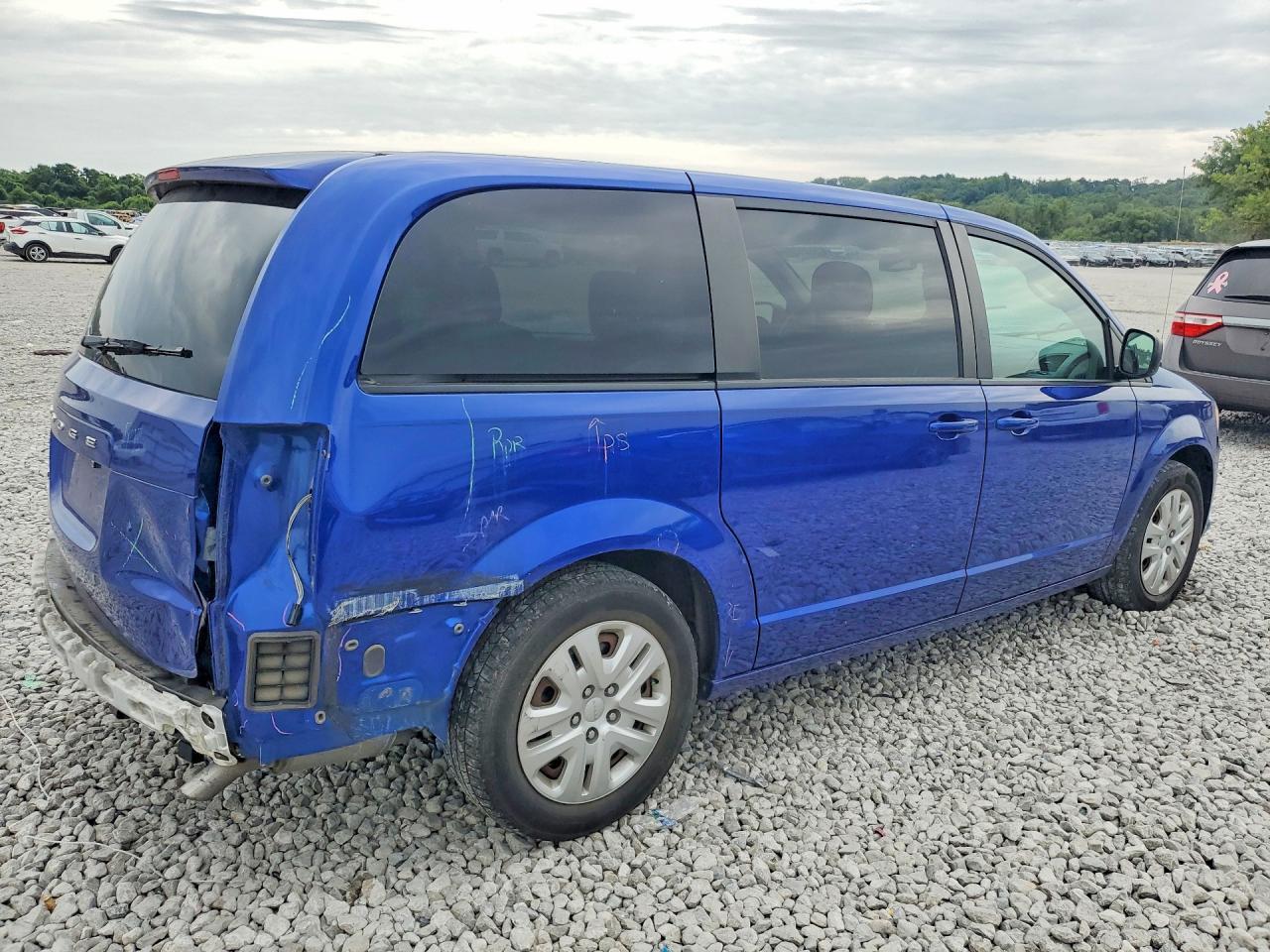 2018 Dodge Grand Caravan Se - Фото 3