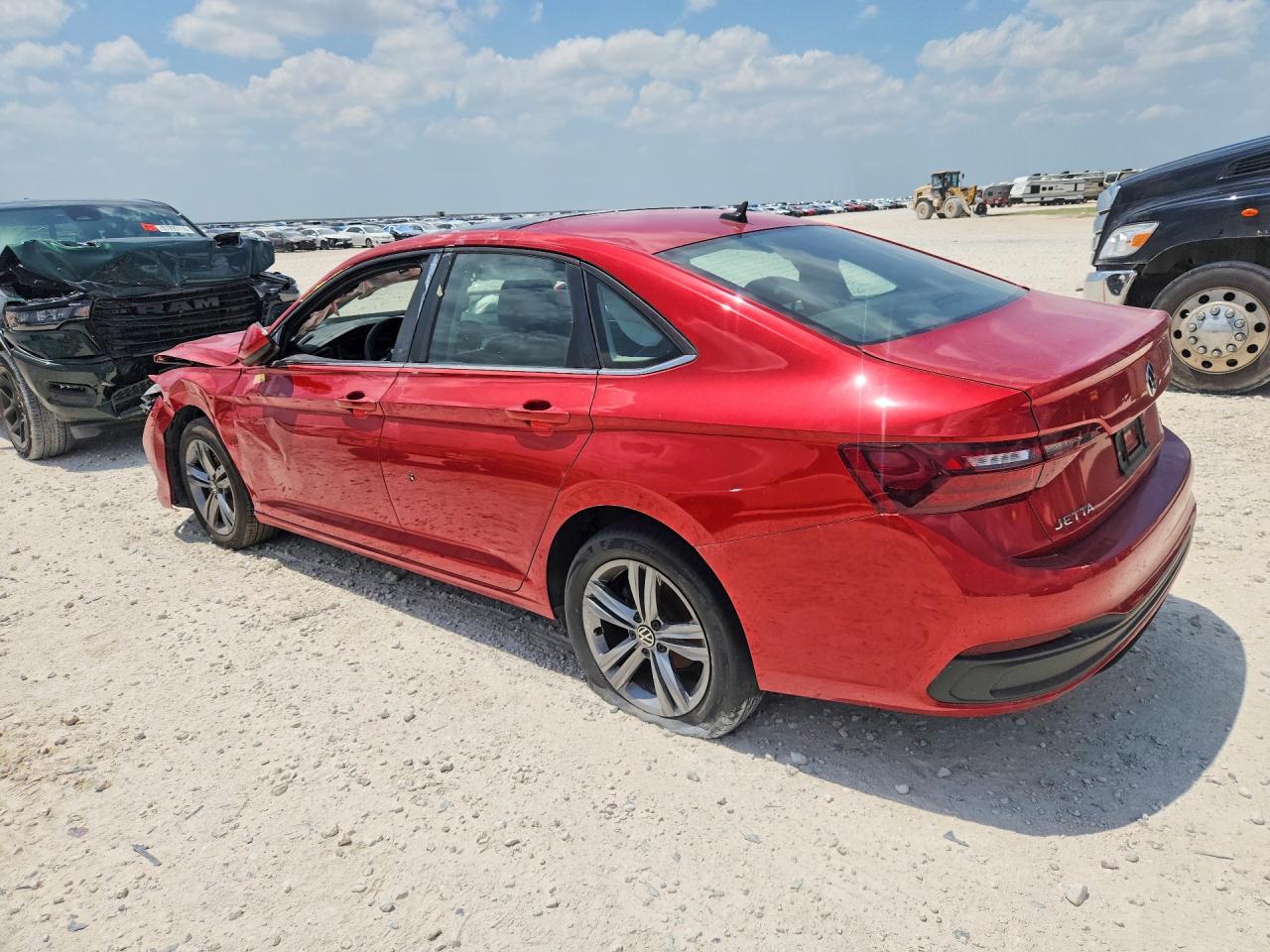 2023 Volkswagen Jetta Se - Фото 2