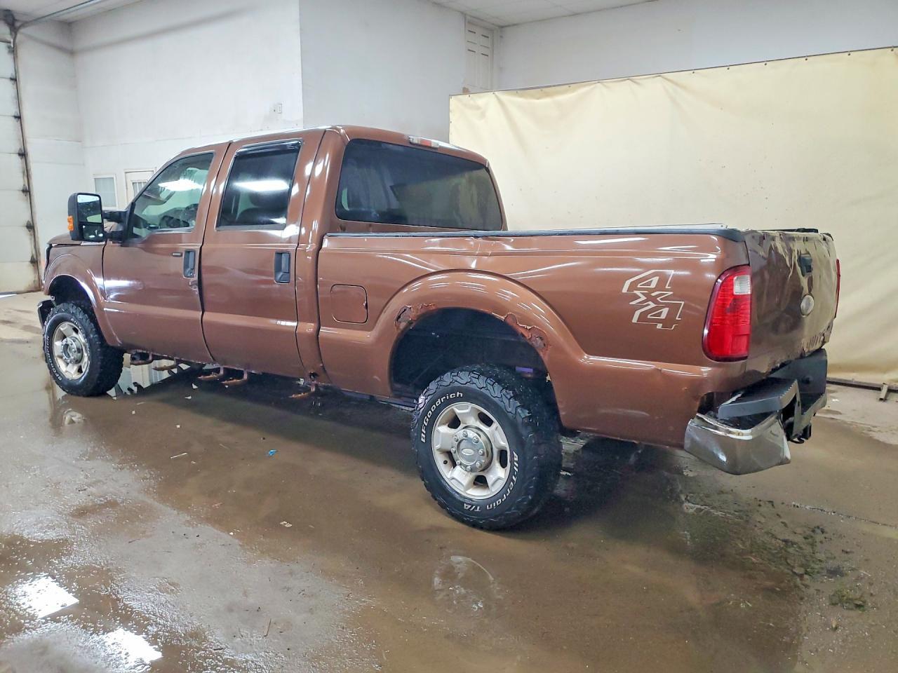 2012 Ford F250 Super Duty - Фото 2