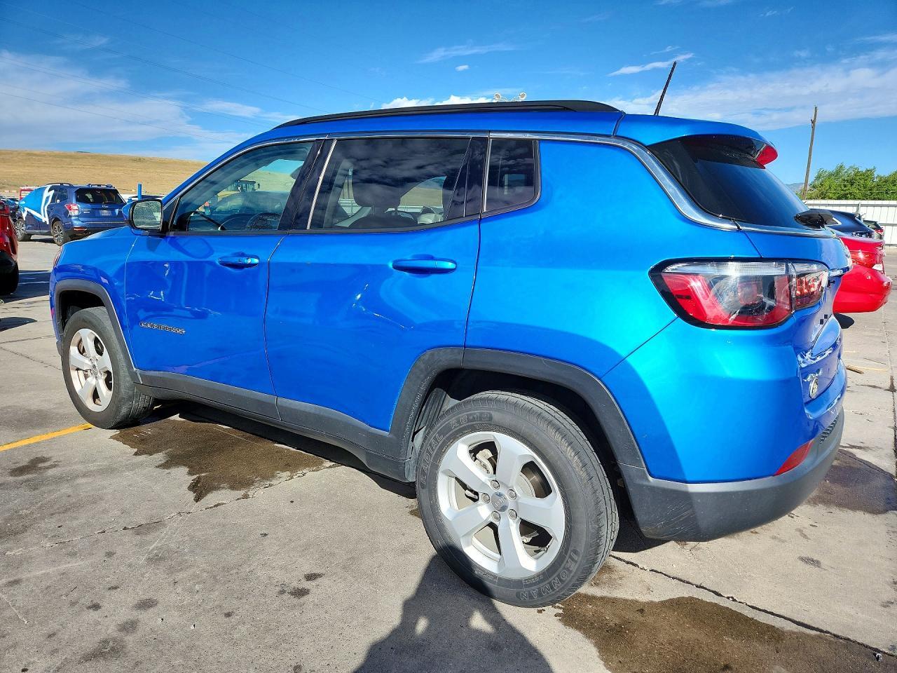 2021 Jeep Compass Latitude - Фото 2