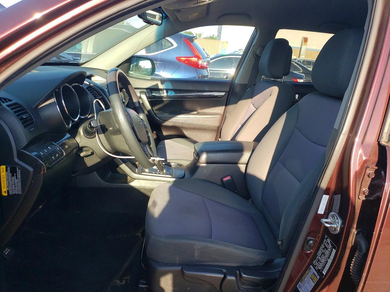 2013 Kia Sorento Lx - Image 7