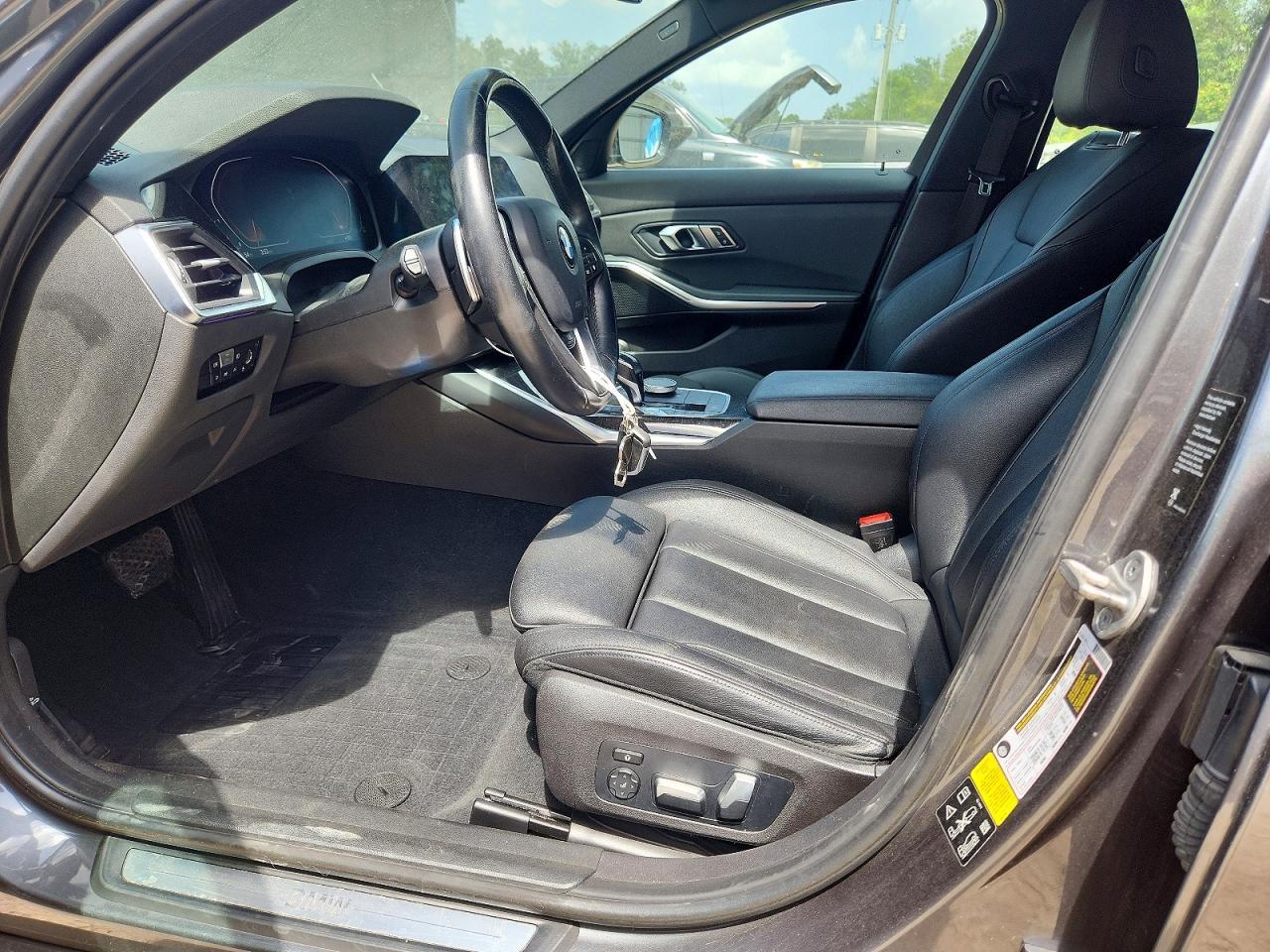 2021 BMW 330Xi - Image 7