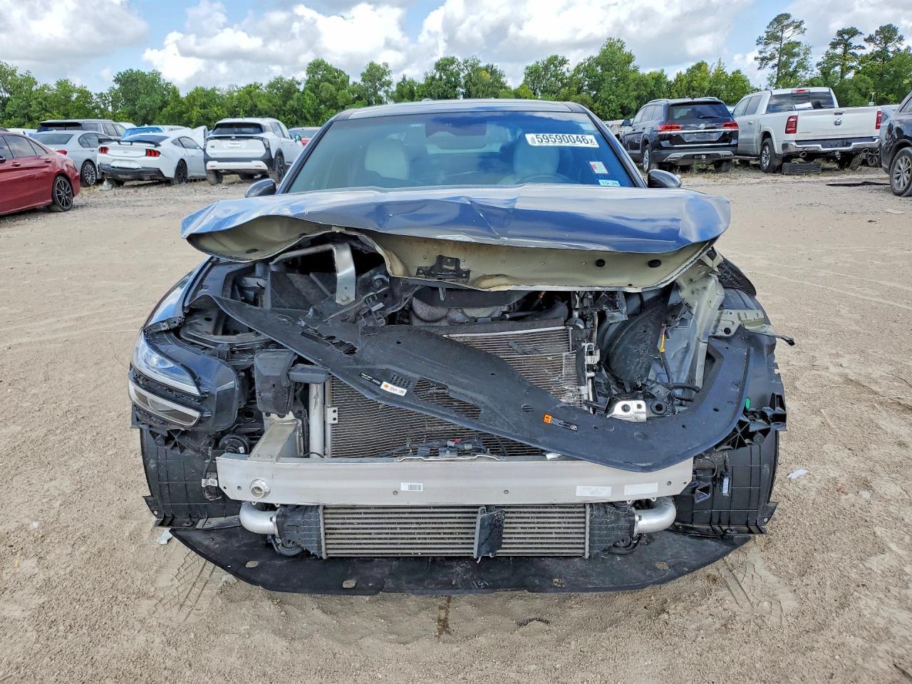 2023 Genesis G70 2.0T - Фото 5