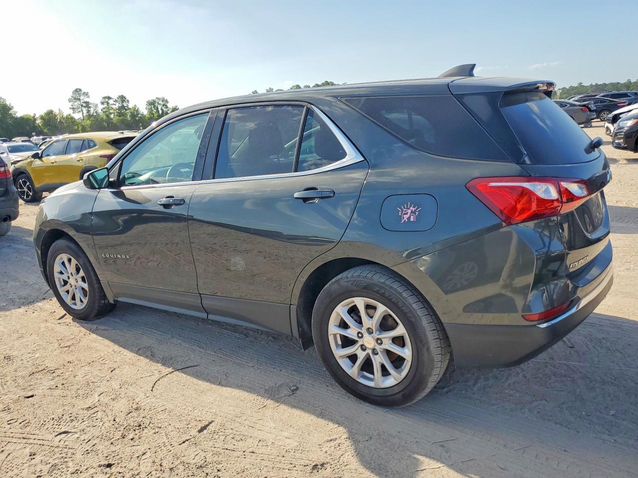 2020 Chevrolet Equinox Lt - Фото 2