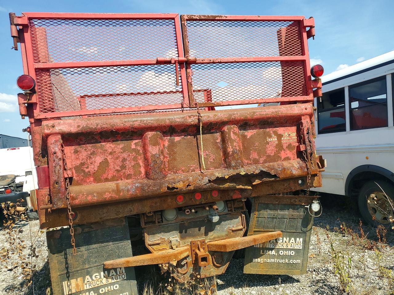 2007 Ford F350 Super Duty Dump Truck - Фото 6
