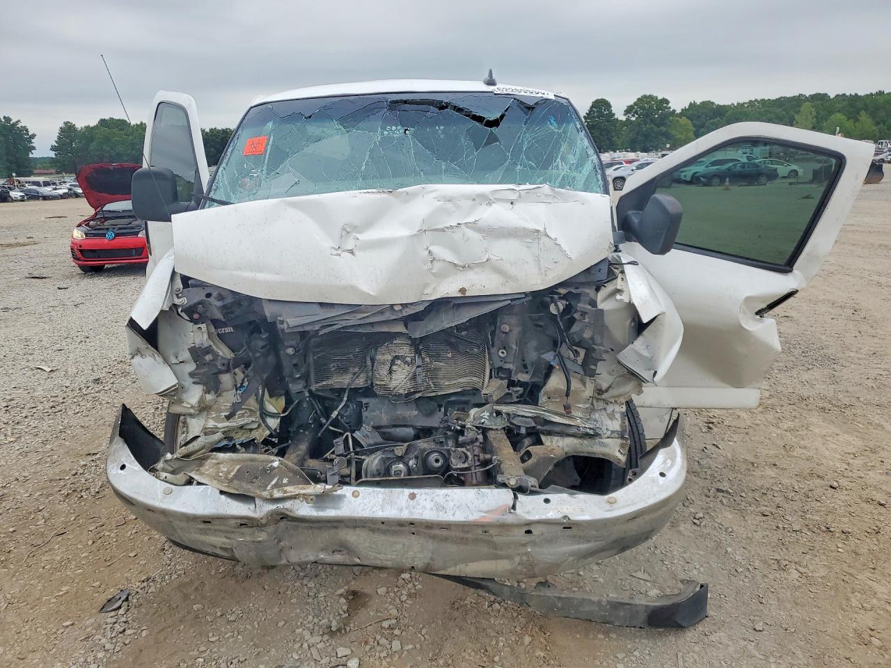 2020 GMC Savana G2500 - Image 5