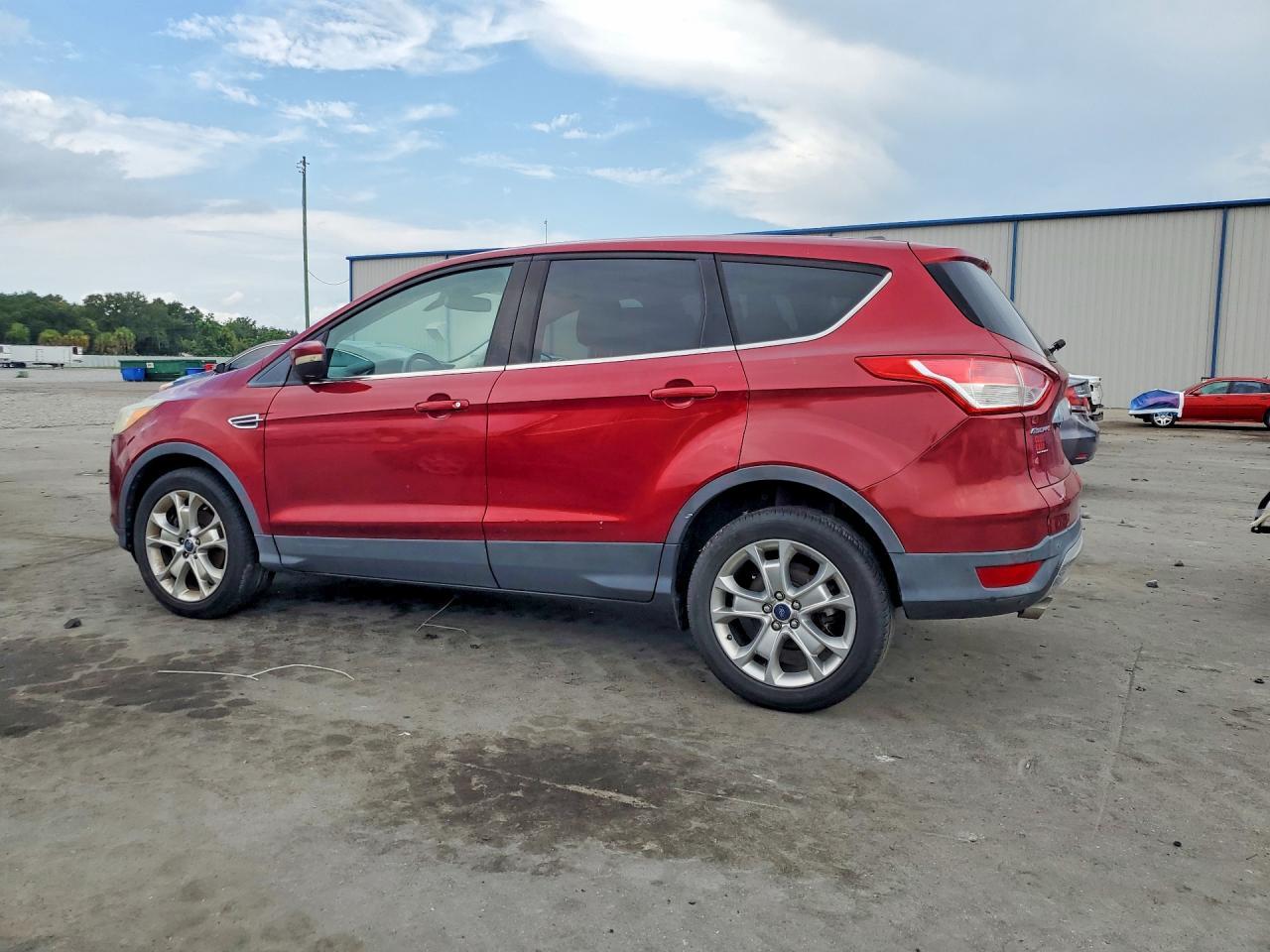 2013 Ford Escape Sel - Image 2