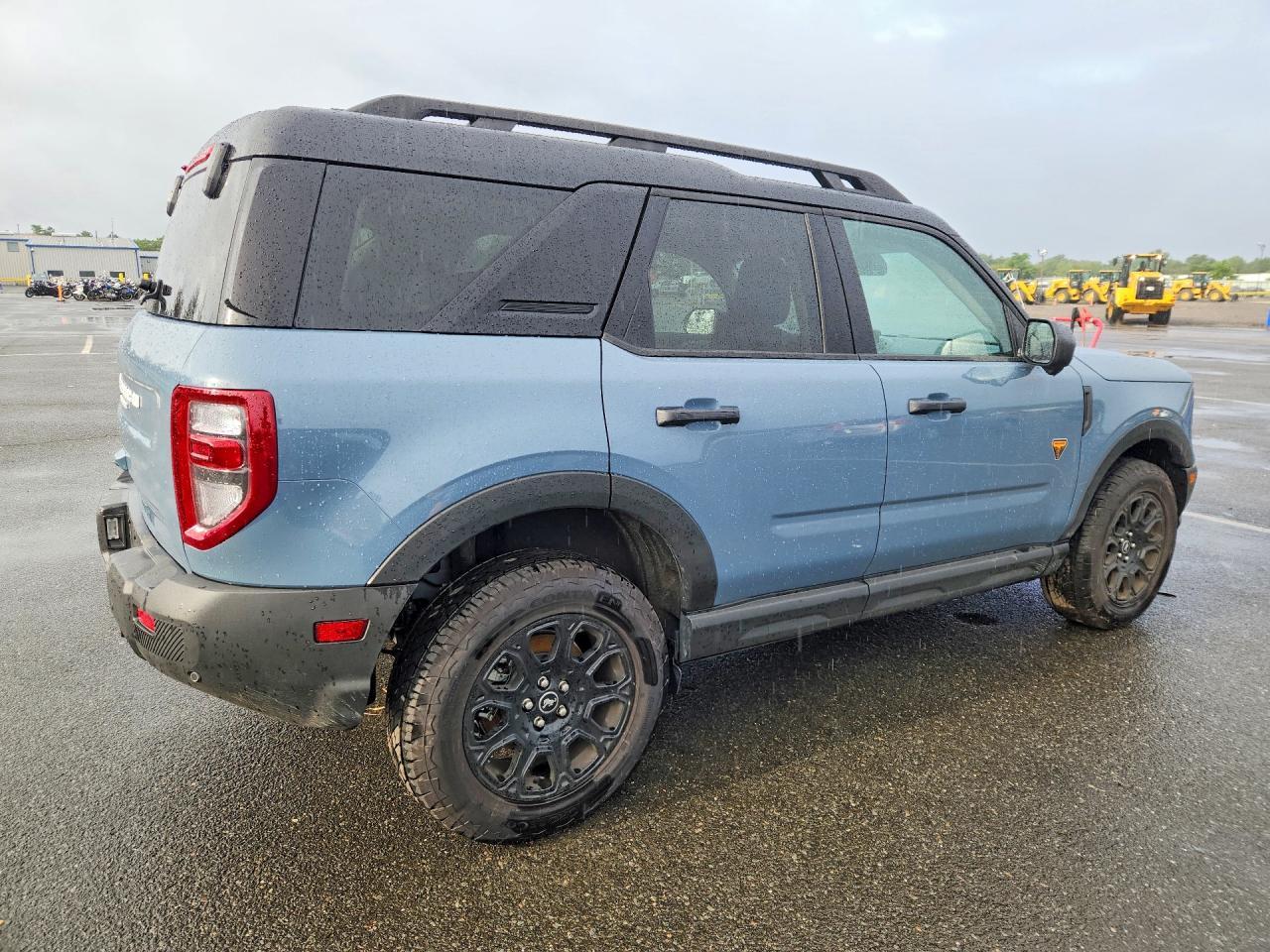 2025 Ford Bronco Sport Badlands - Image 3