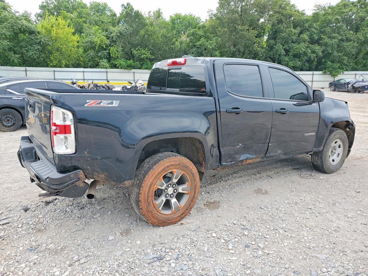 2020 Chevrolet Colorado Z71 - Image 3