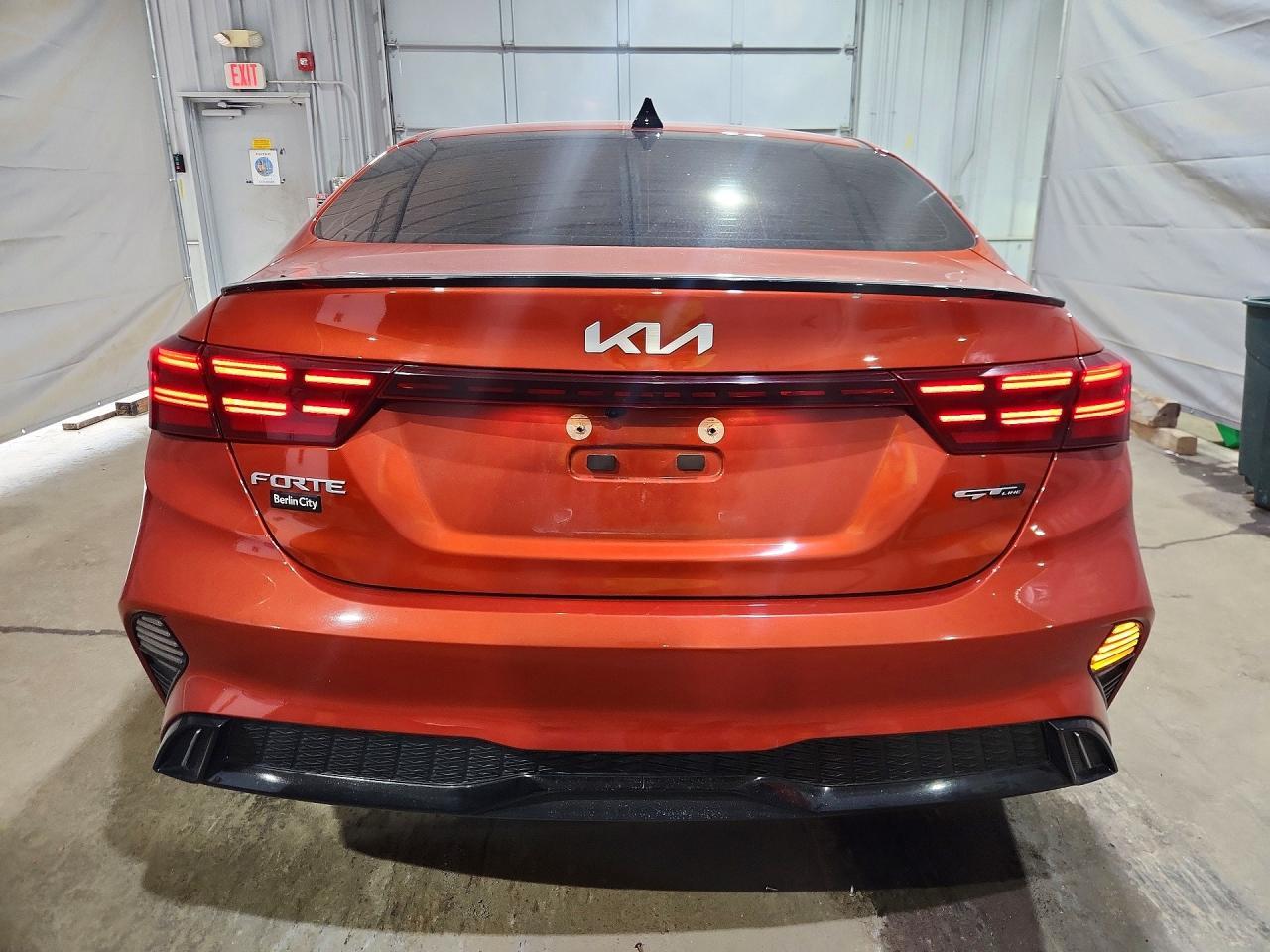 2023 Kia Forte Gt Line - Image 6