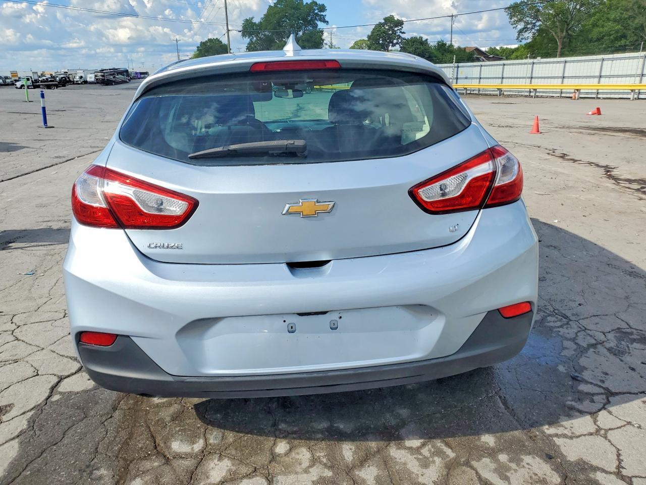 2017 Chevrolet Cruze Lt - Фото 6