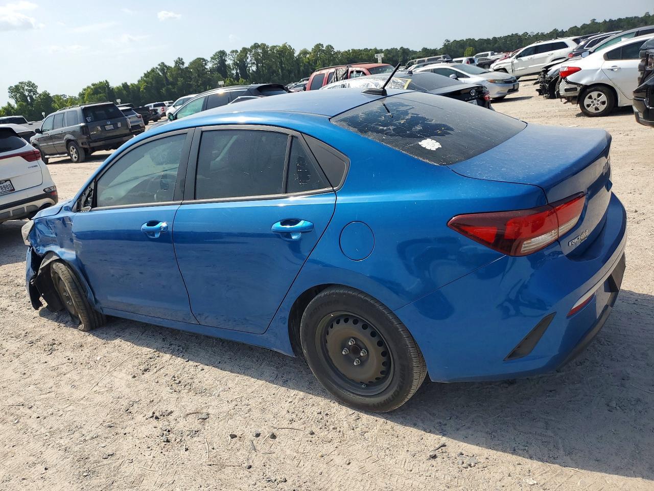 2022 Kia Rio S - Фото 2