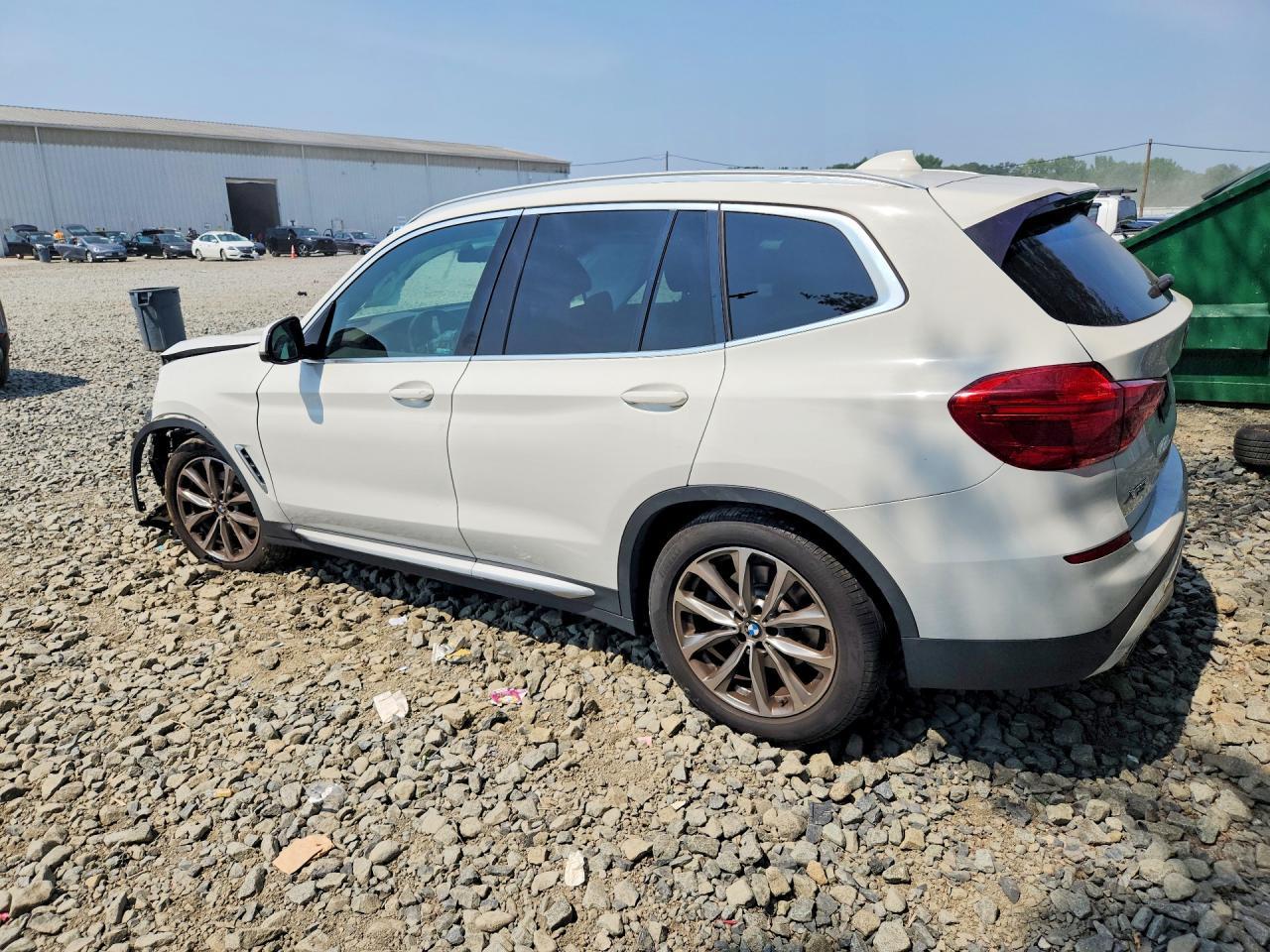 2018 BMW X3 xDrive30I - Фото 2