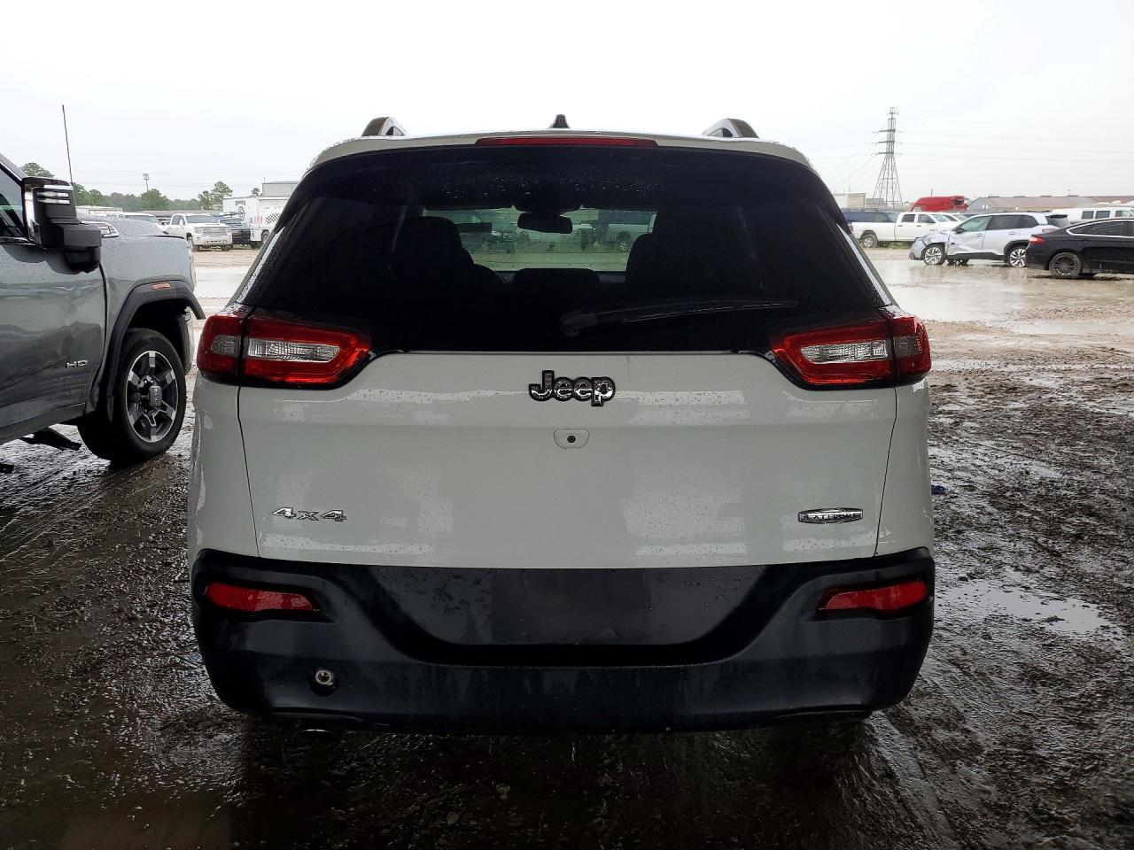2015 Jeep Cherokee Latitude - Фото 6