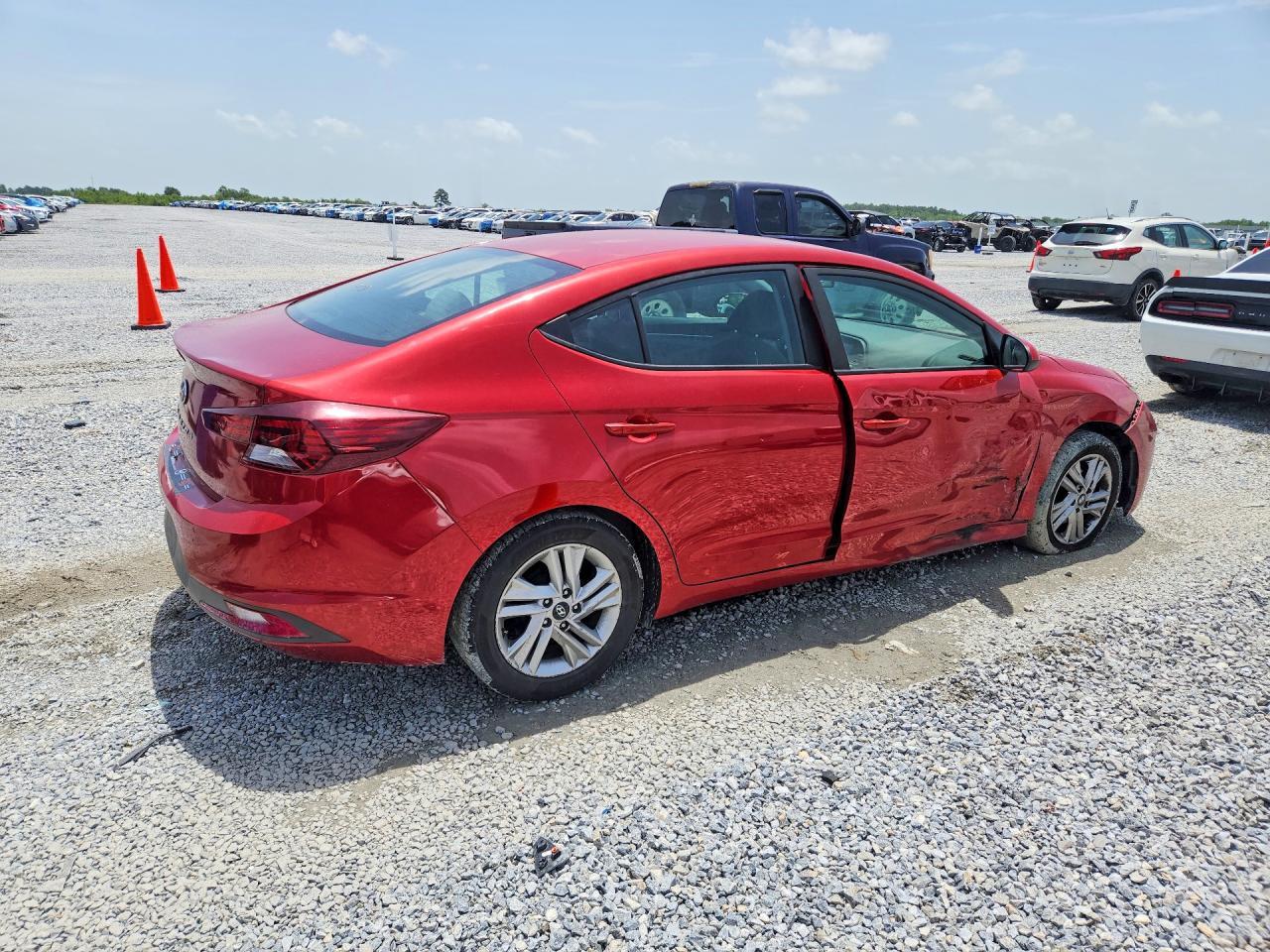 2019 Hyundai Elantra Se - Фото 3