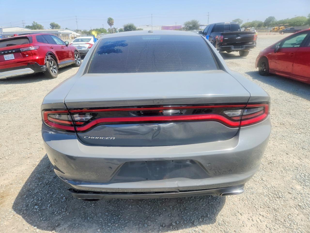 2019 Dodge Charger Sxt - Image 6
