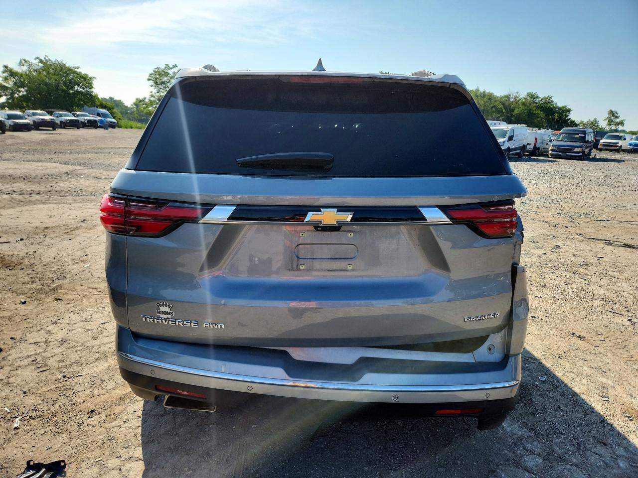 2023 Chevrolet Traverse Premier - Фото 6