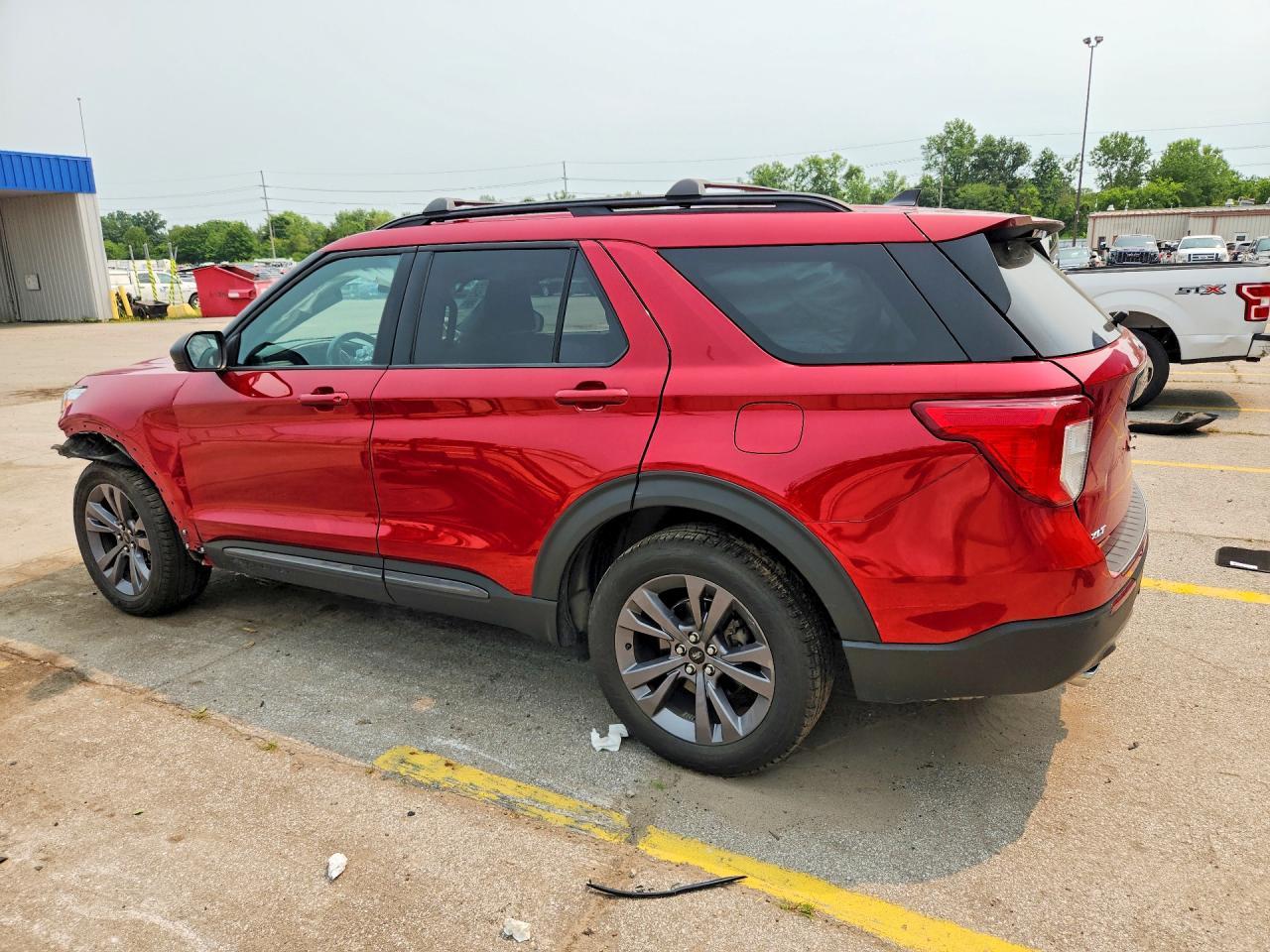 2021 Ford Explorer Xlt - Image 2
