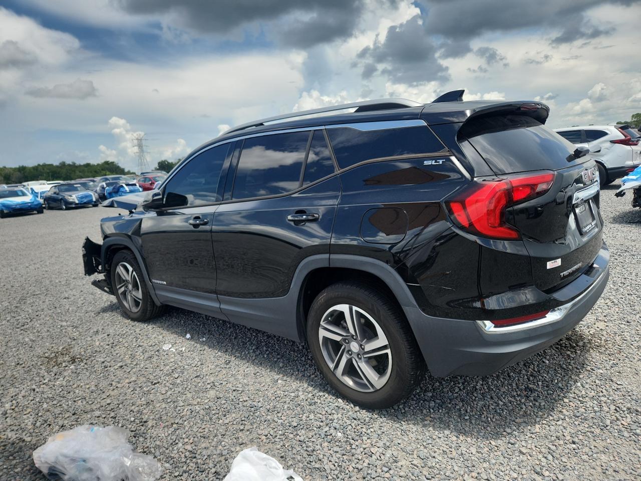 2020 GMC Terrain Slt - Image 2