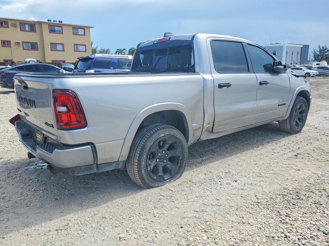 2025 Ram 1500 Big Horn/Lone Star - Фото 3