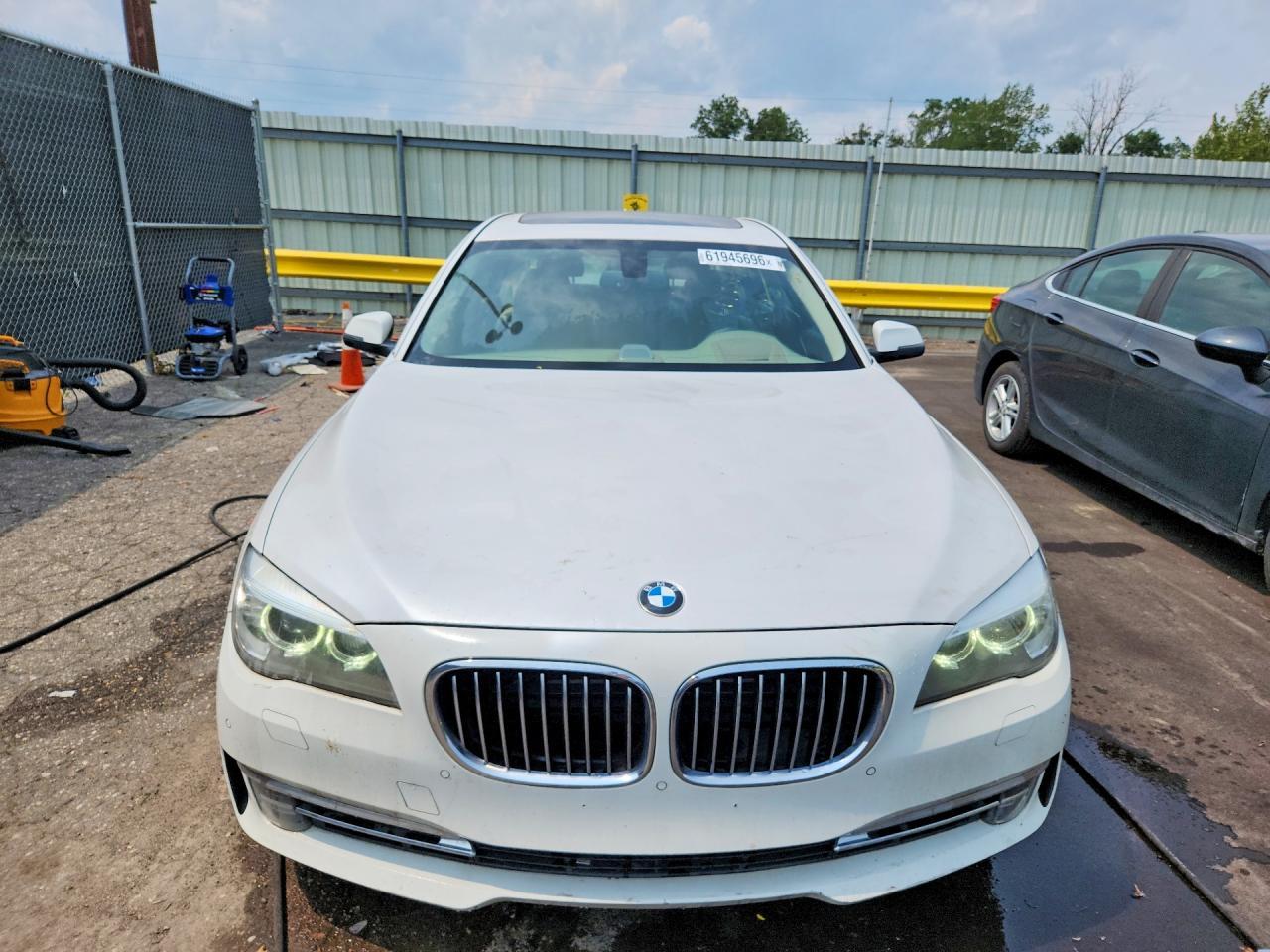 2013 BMW 750 Lxi - Фото 5