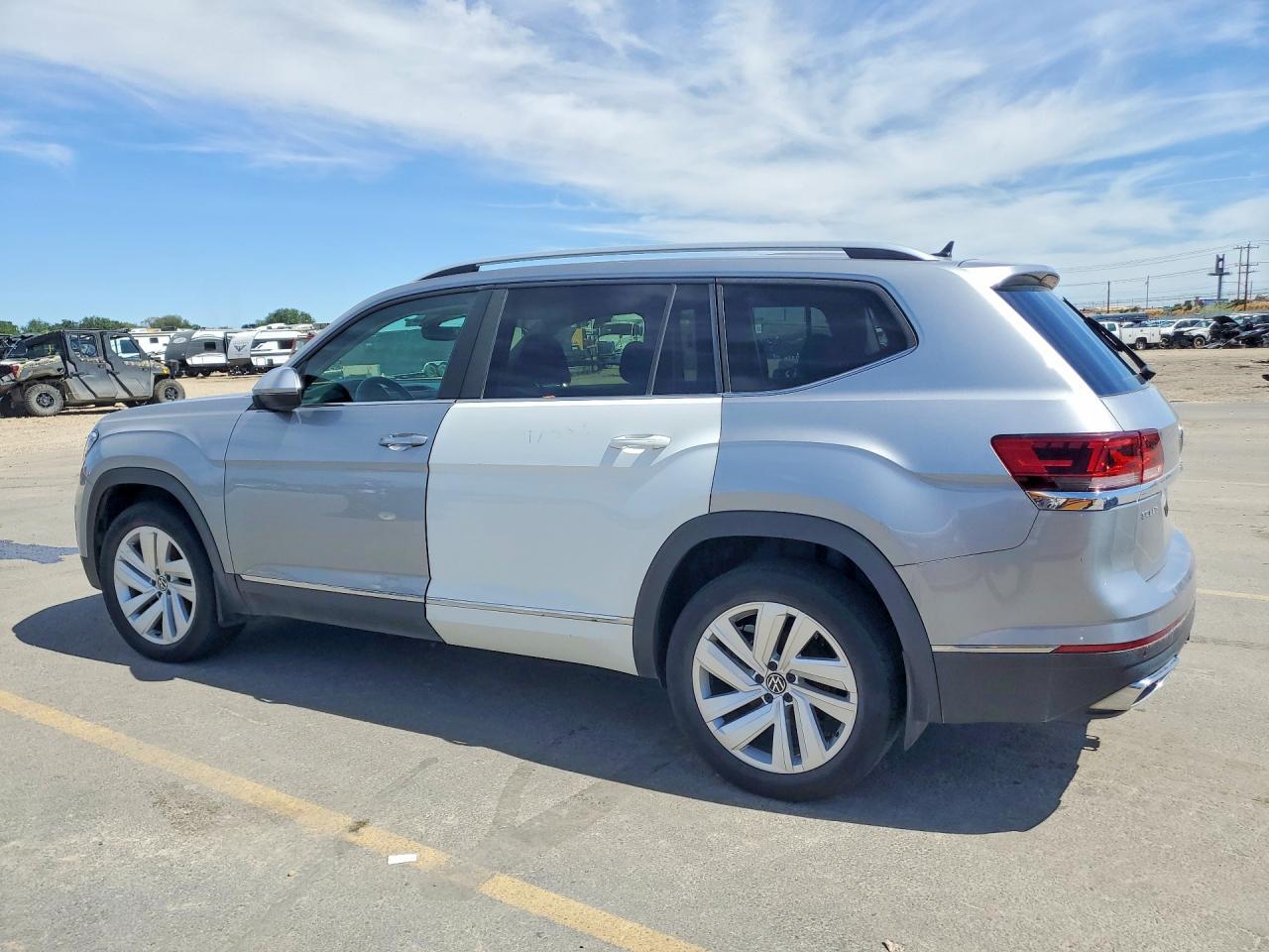 2021 Volkswagen Atlas Sel - Фото 2