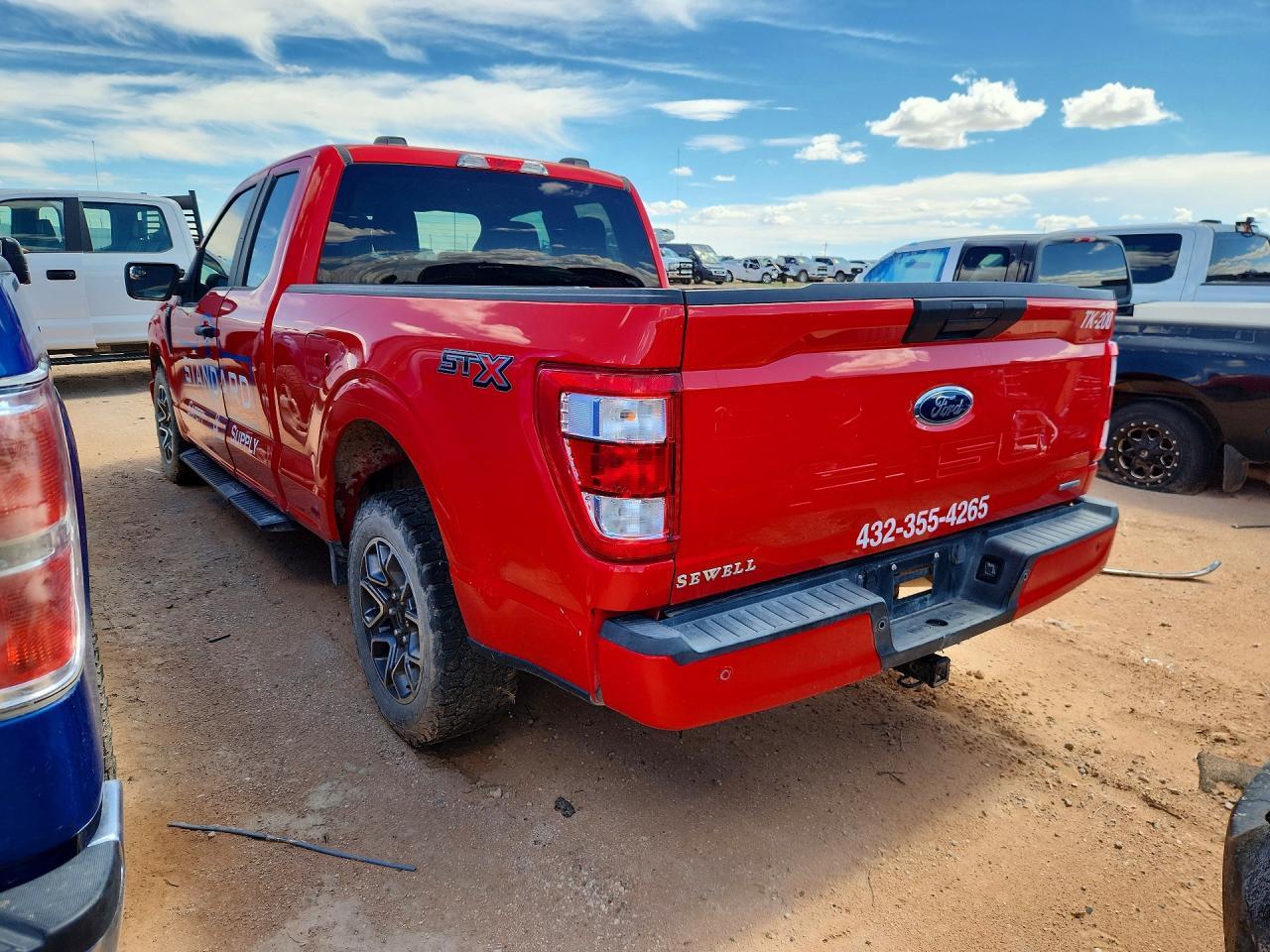 2021 Ford F150 Super Cab - Фото 2