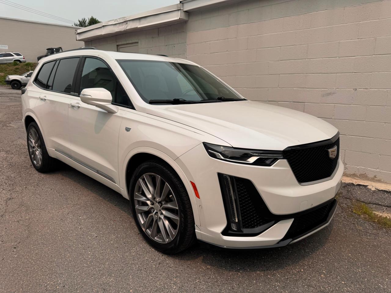2020 Cadillac Xt6 Sport - Image 4