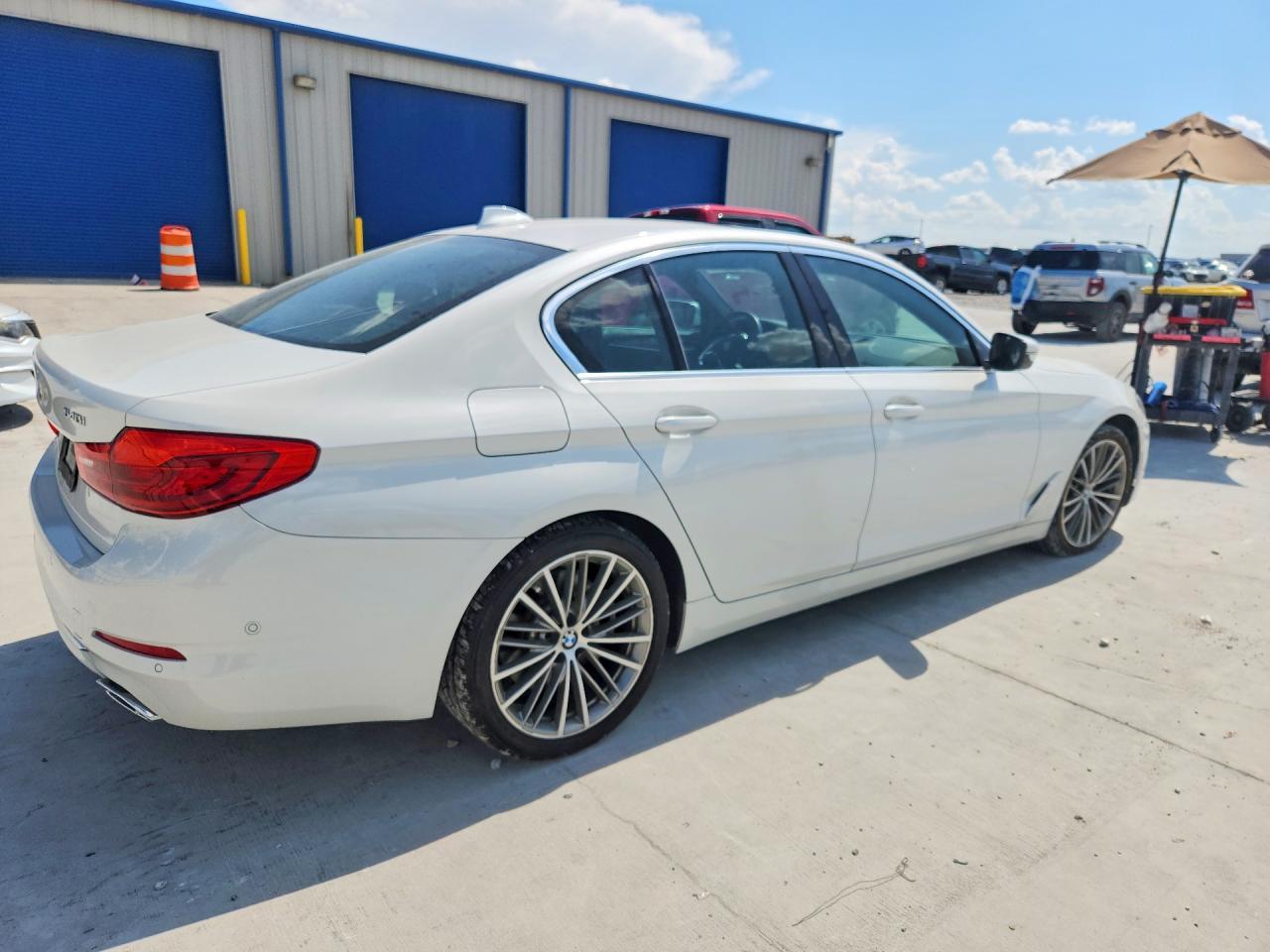 2019 BMW 540 I - Фото 3