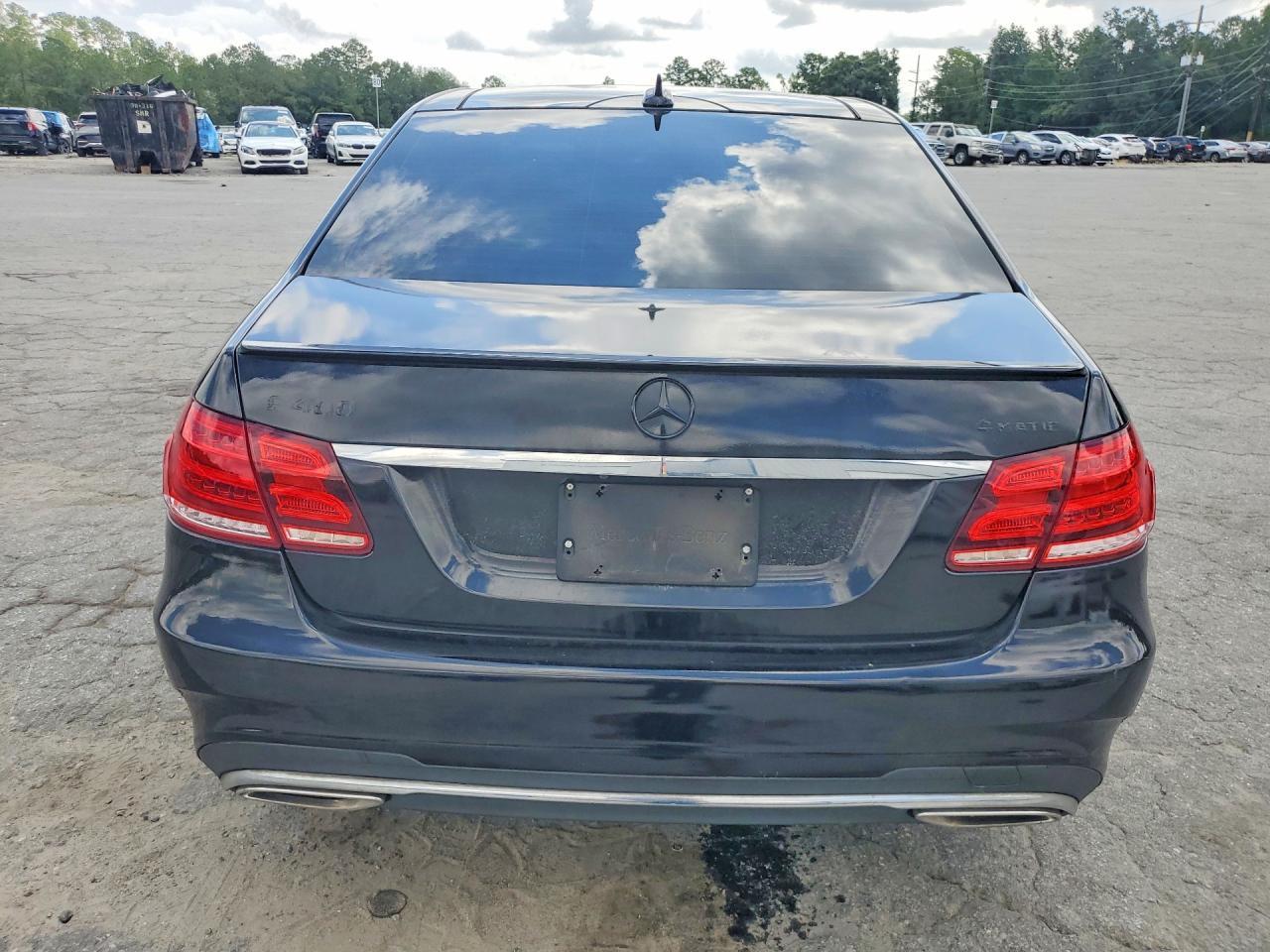 2016 Mercedes-Benz E 400 4Matic - Image 6