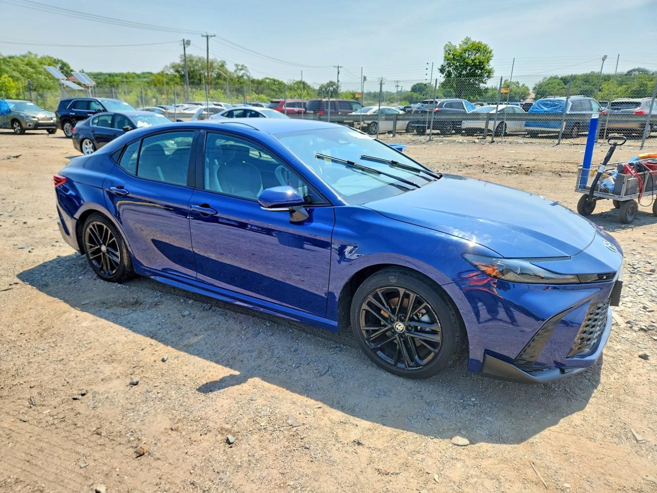 2025 Toyota Camry Se - Фото 4