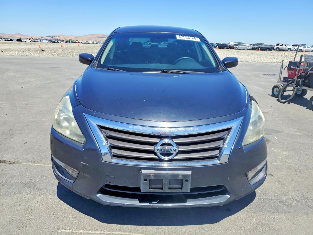 2013 Nissan Altima Sv - Image 5