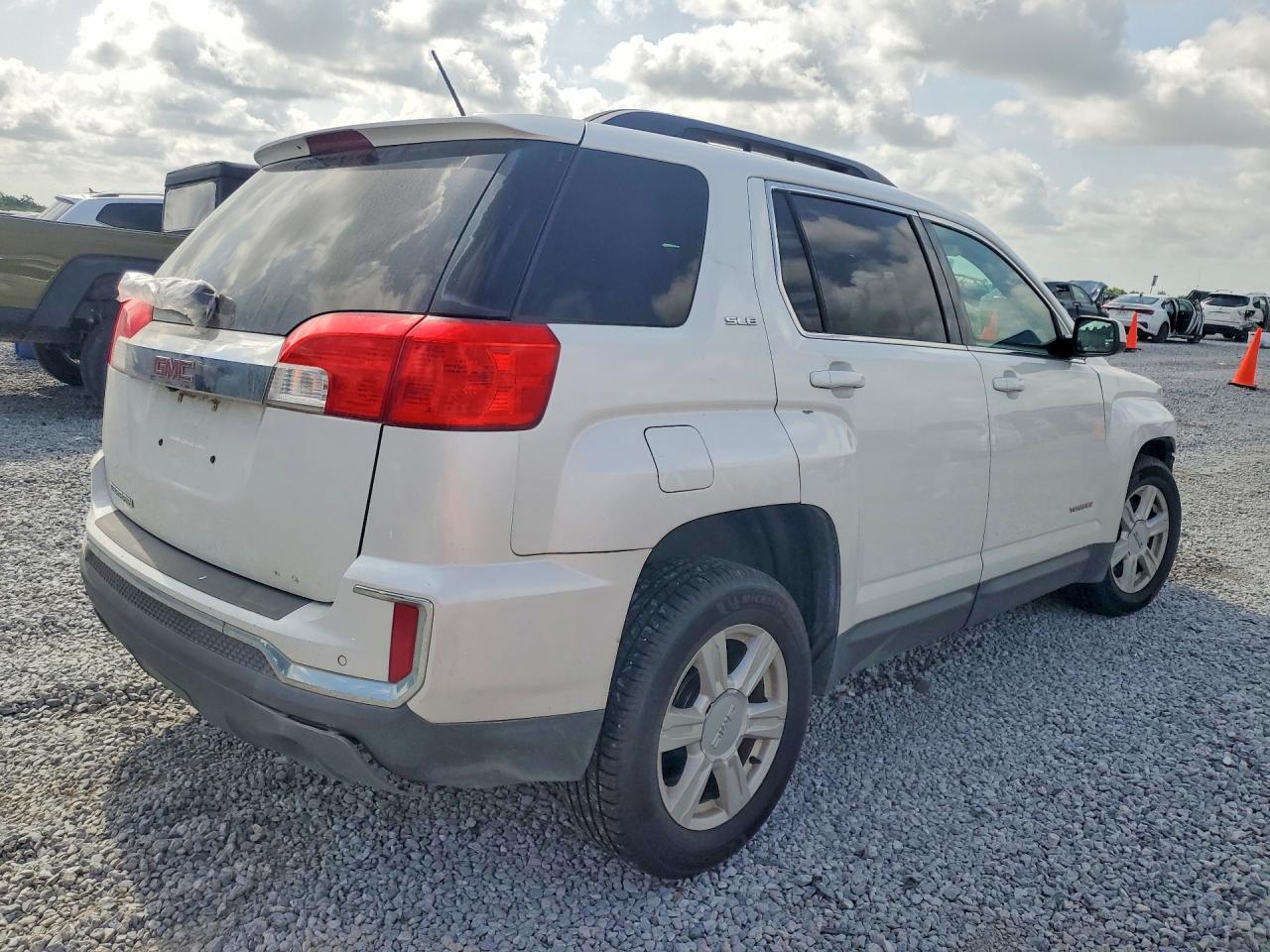2016 GMC Terrain Sle - Фото 3