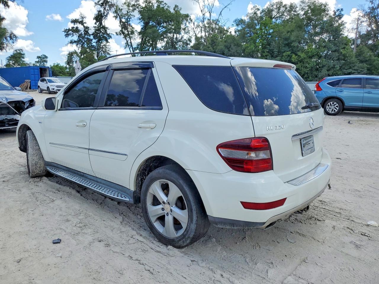 2009 Mercedes-Benz Ml - Фото 2