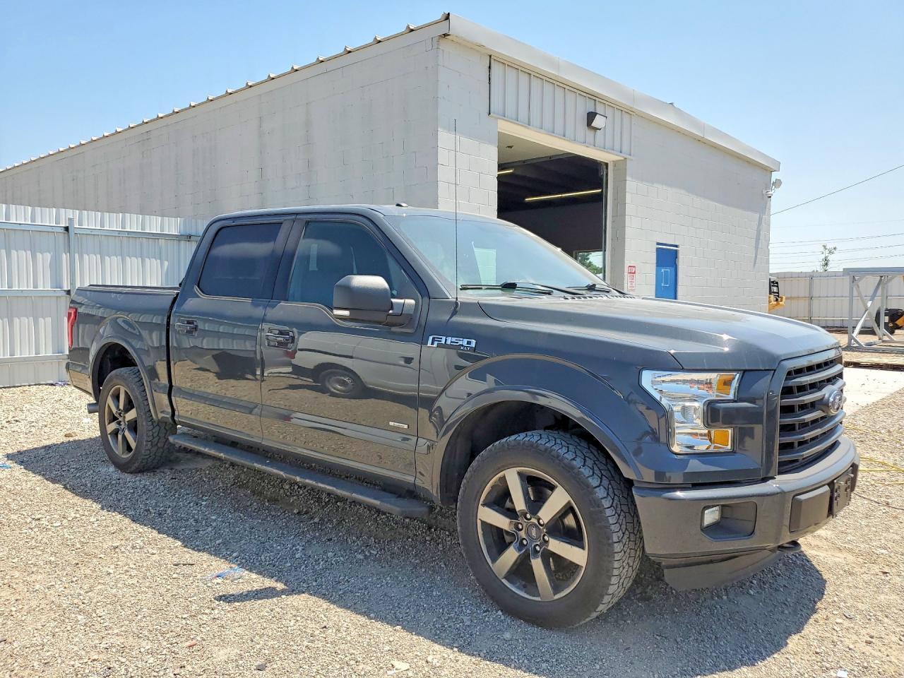 2016 Ford F150 Supercrew - Фото 4
