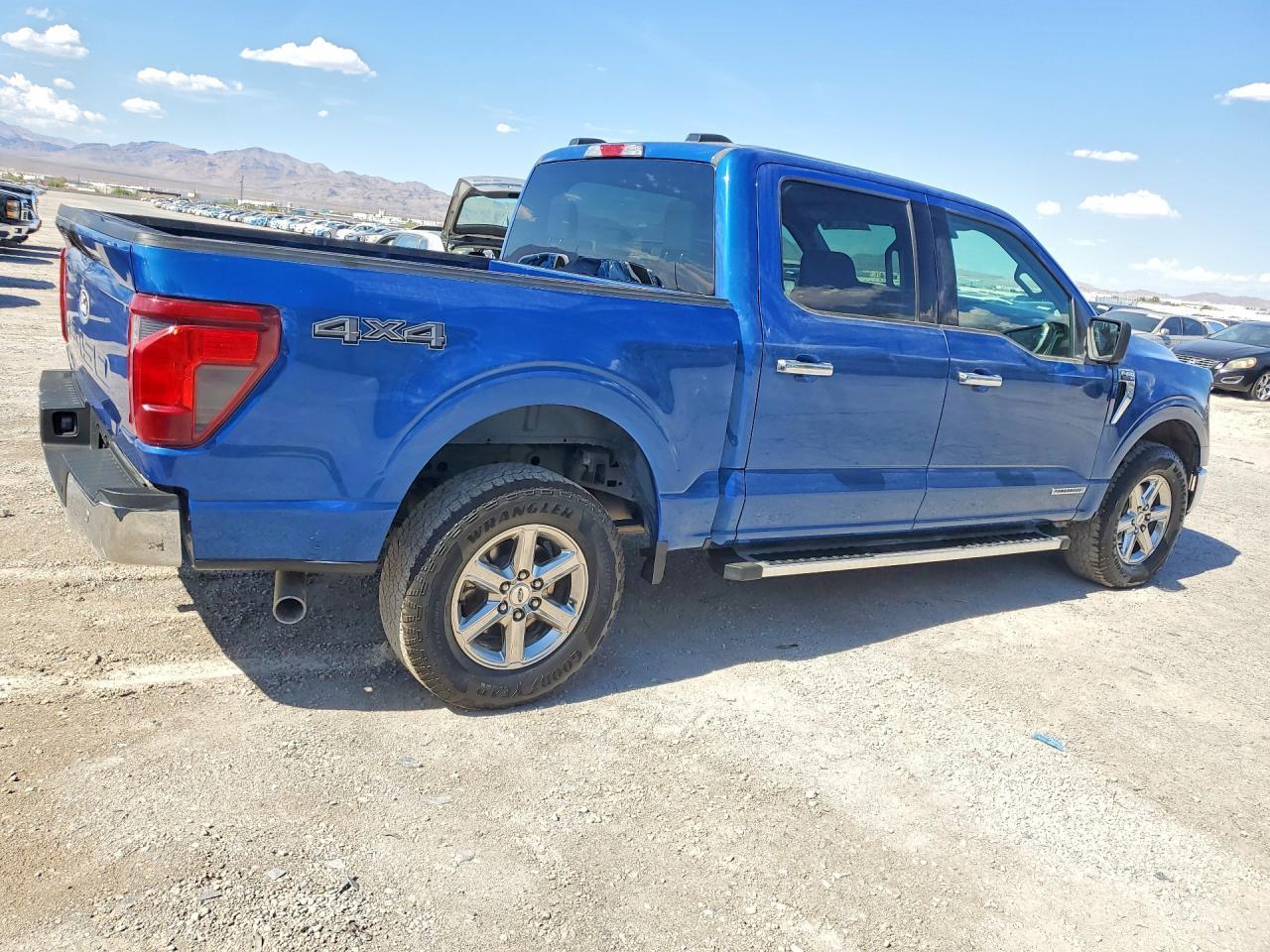 2024 Ford F150 Xlt - Фото 3